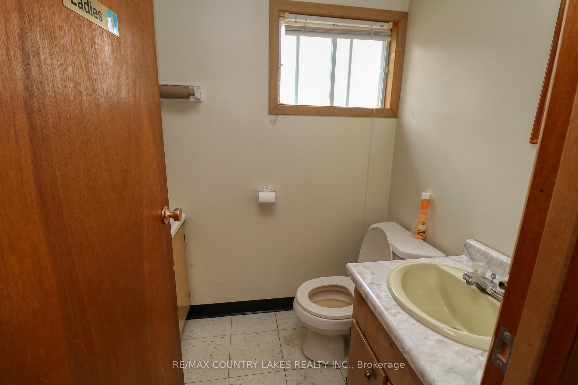 Photo 14 of 407 County Road 46, Kawartha Lakes, Woodville — HOMEH
