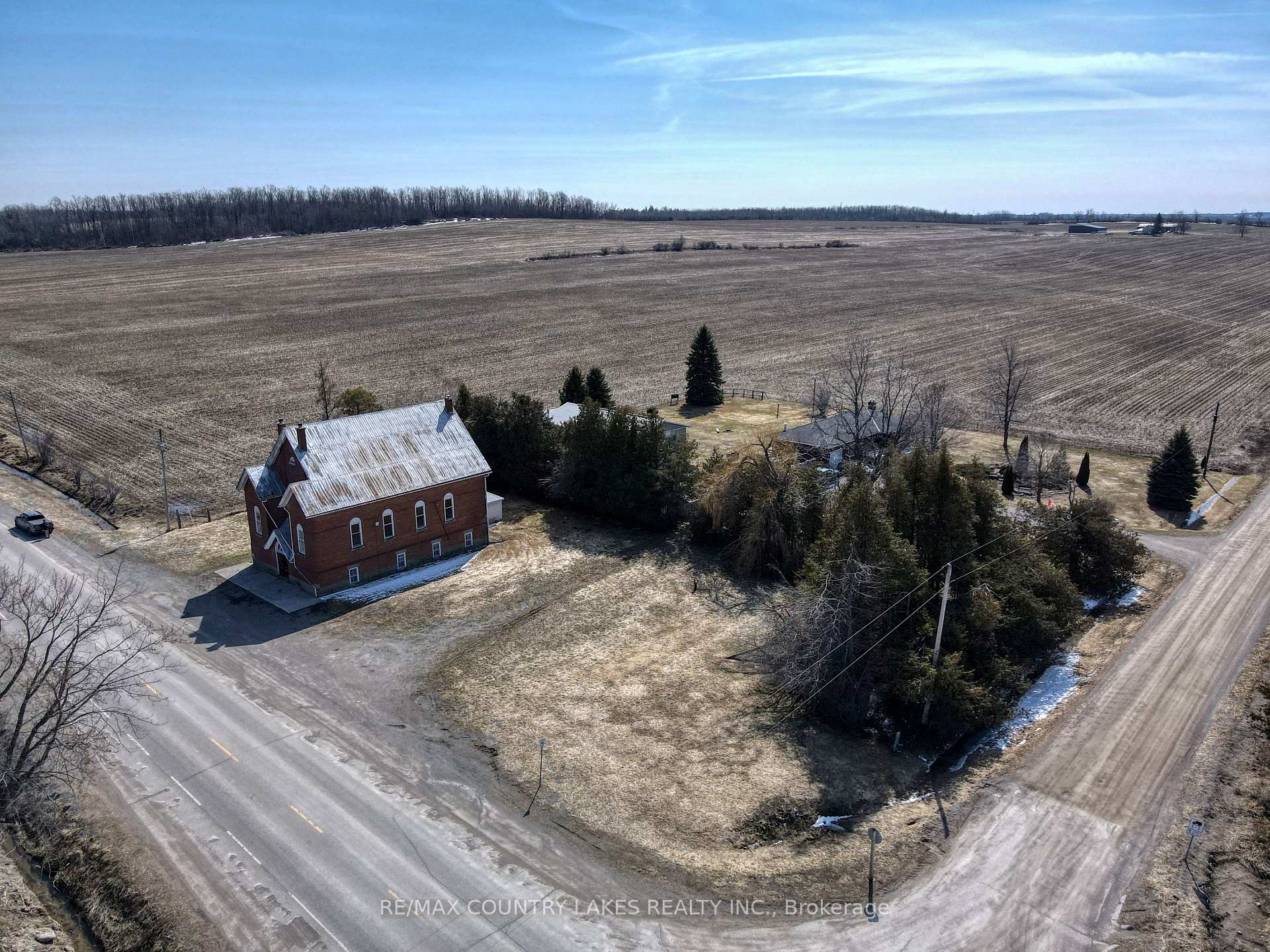 Photo 16 of 407 County Road 46, Kawartha Lakes, Woodville — HOMEH