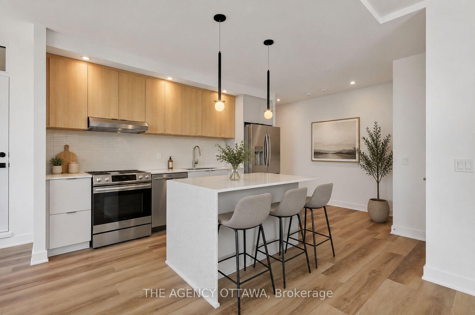 Photo 5 of Unit 304, 3085 Riverside Drive, Ottawa, Mooneys Bay/Riverside Park — HOMEH