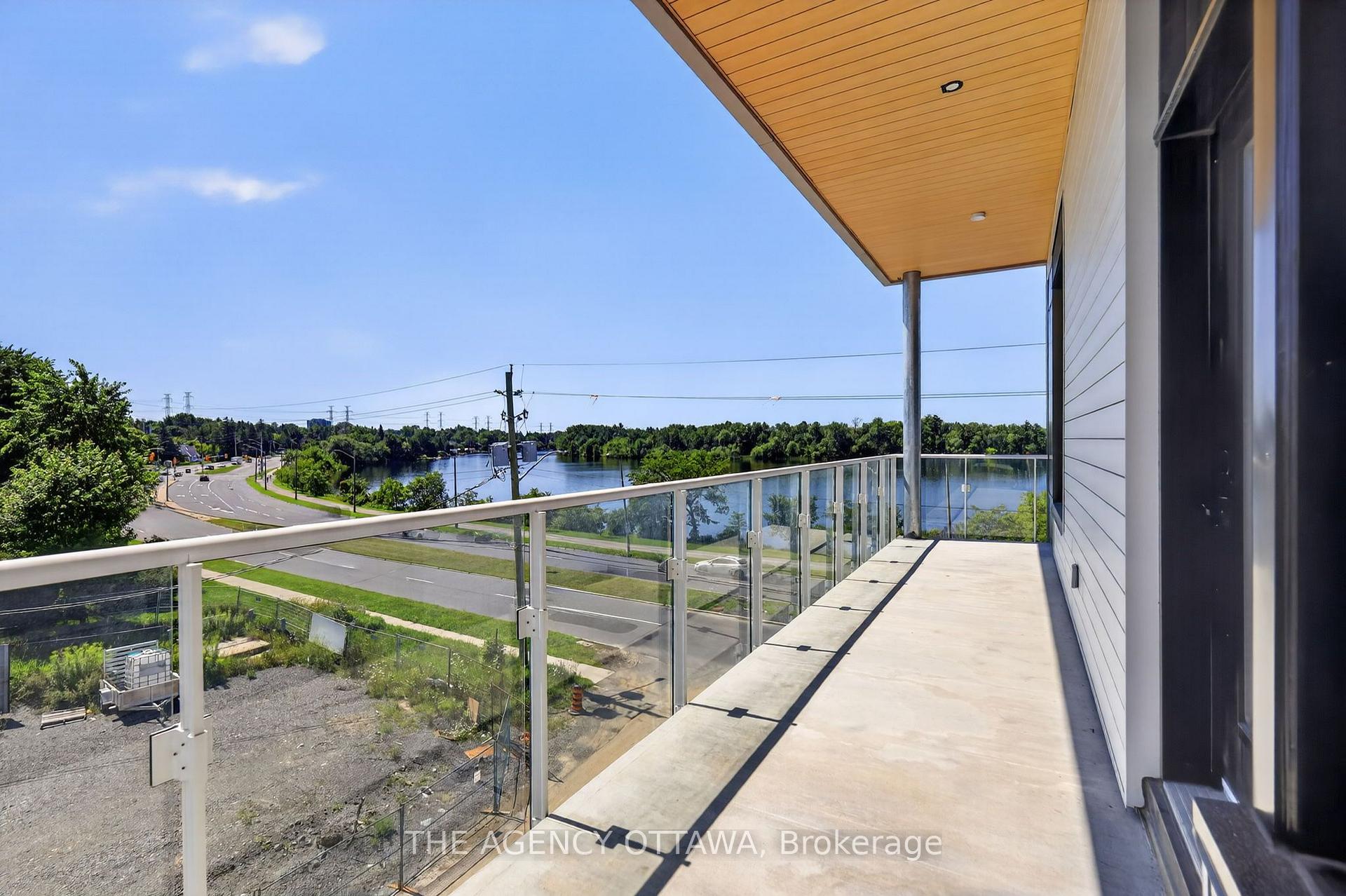 Photo 15 of Unit 304, 3085 Riverside Drive, Ottawa, Mooneys Bay/Riverside Park — HOMEH