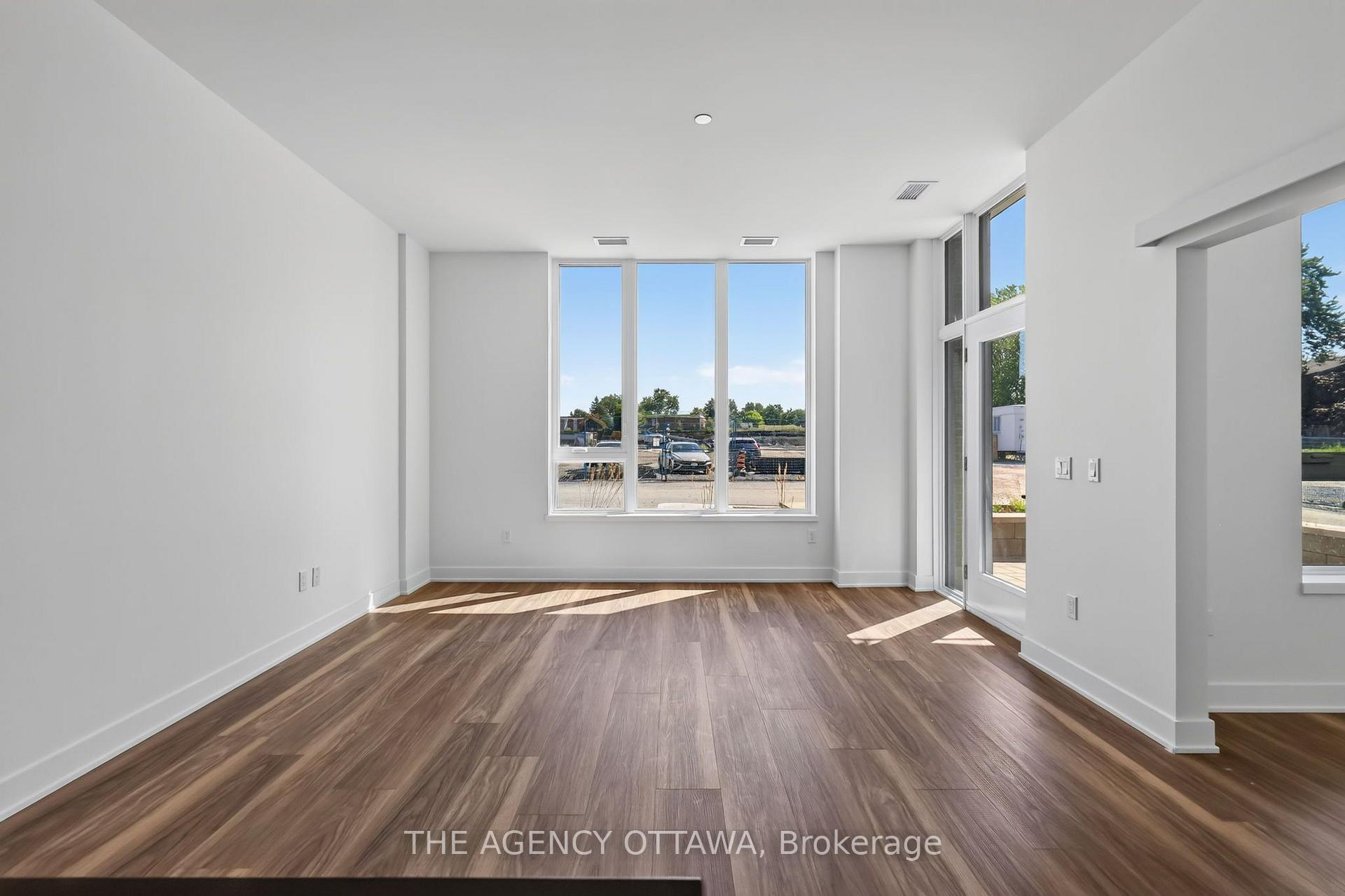 Photo 9 of Unit 103, 3085 Riverside Drive, Ottawa, Mooneys Bay/Riverside Park — HOMEH