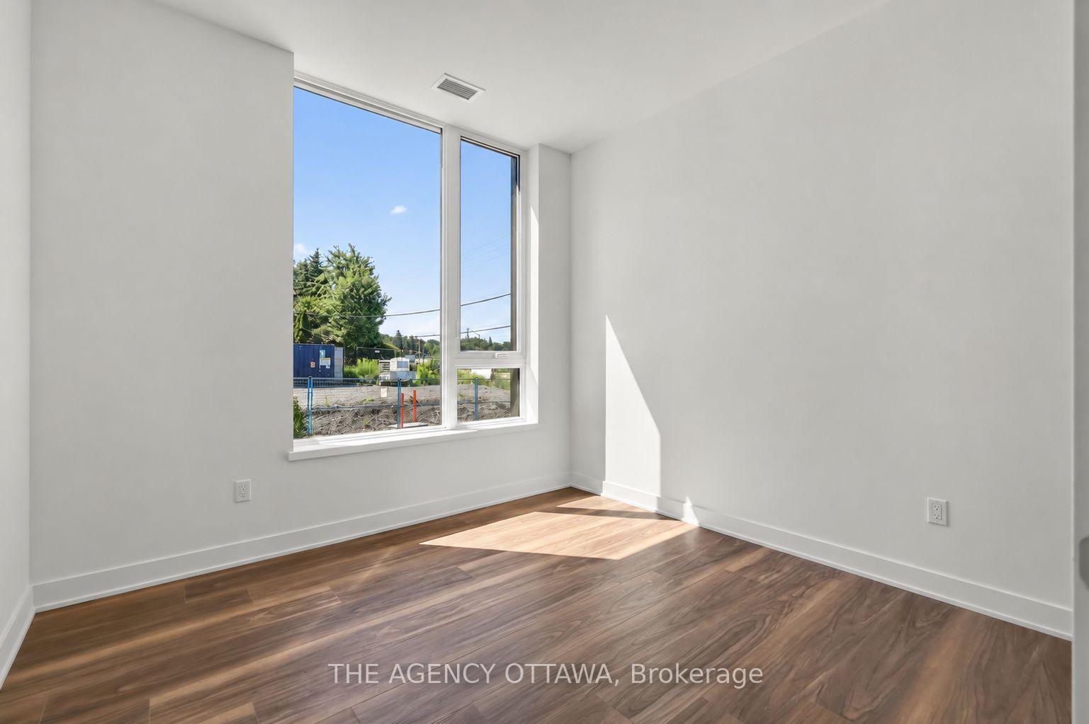 Photo 11 of Unit 103, 3085 Riverside Drive, Ottawa, Mooneys Bay/Riverside Park — HOMEH