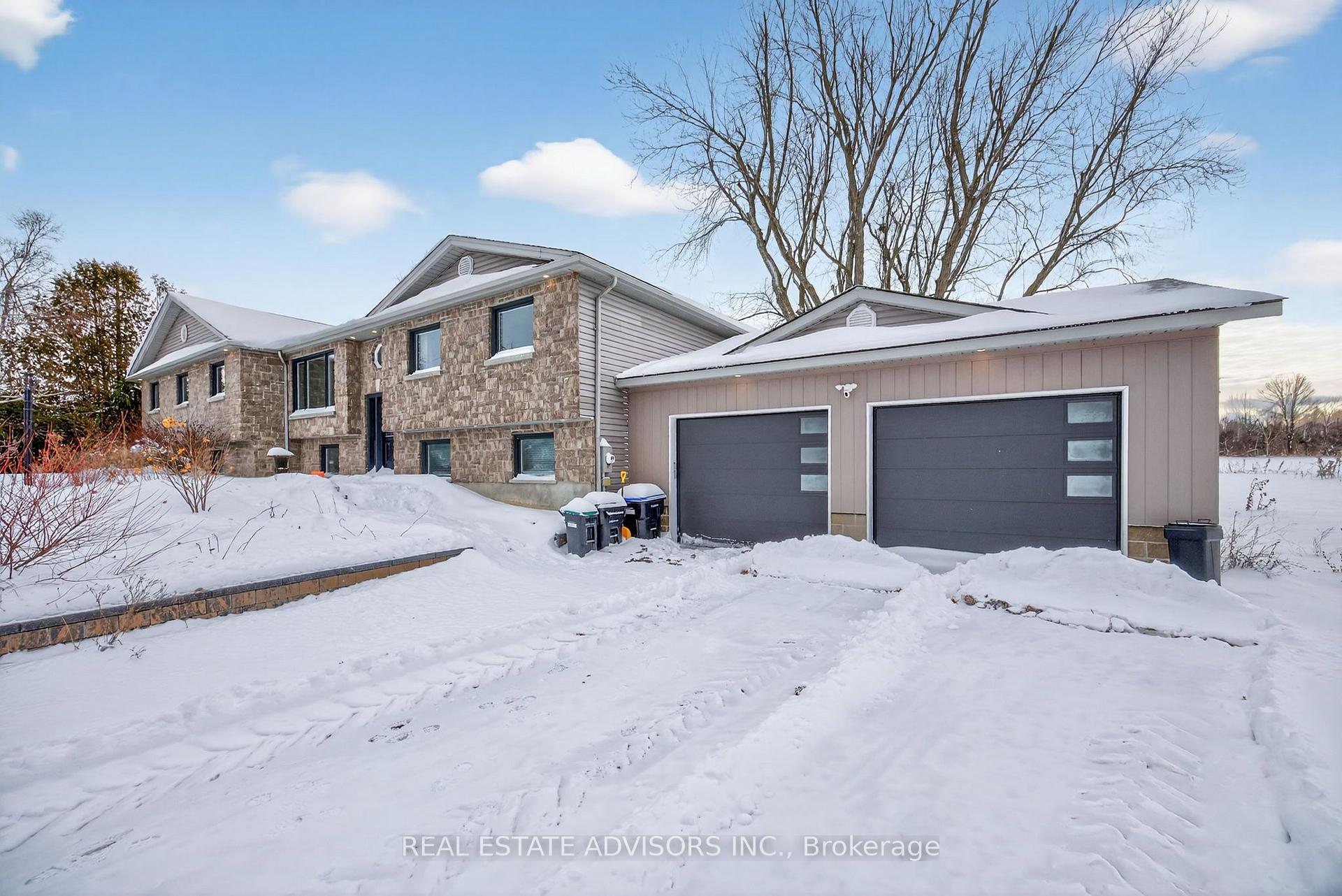 Photo 4 of 1563 15 16 Side Road E, Oro-Medonte, Rural Oro-Medonte — HOMEH
