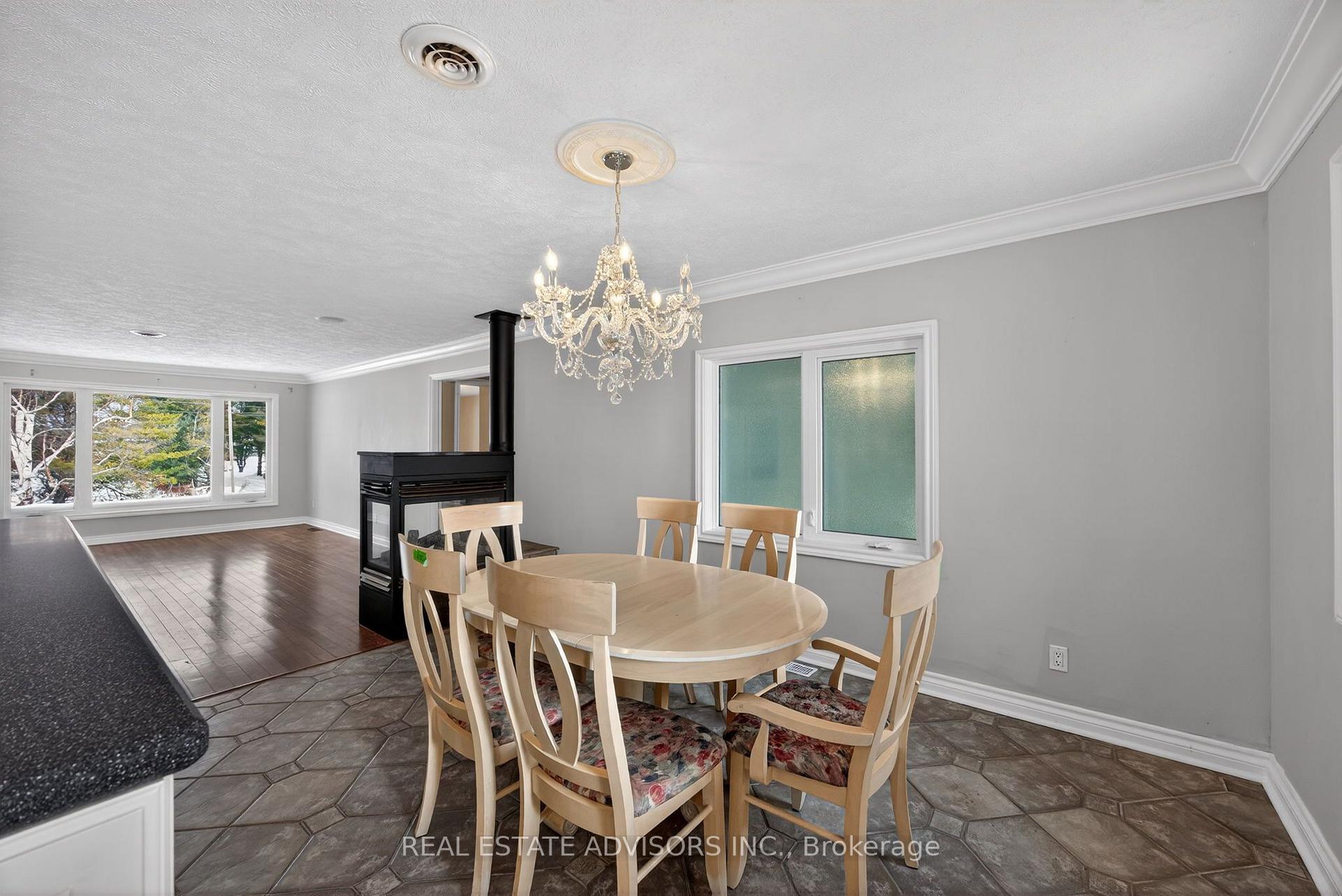 Photo 16 of 1563 15 16 Side Road E, Oro-Medonte, Rural Oro-Medonte — HOMEH