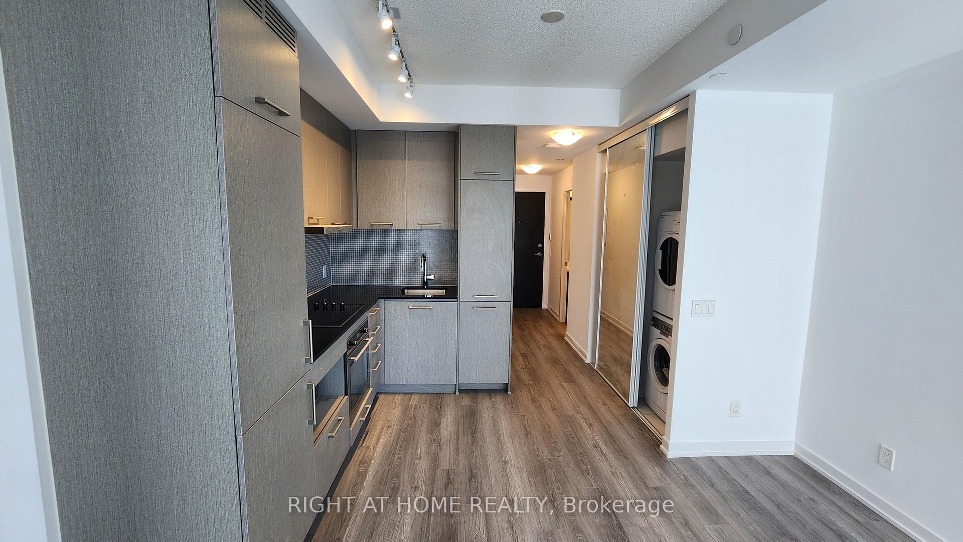 Photo 2 of Unit 2312, 87 Peter Street, Toronto, Waterfront Communities — HOMEH