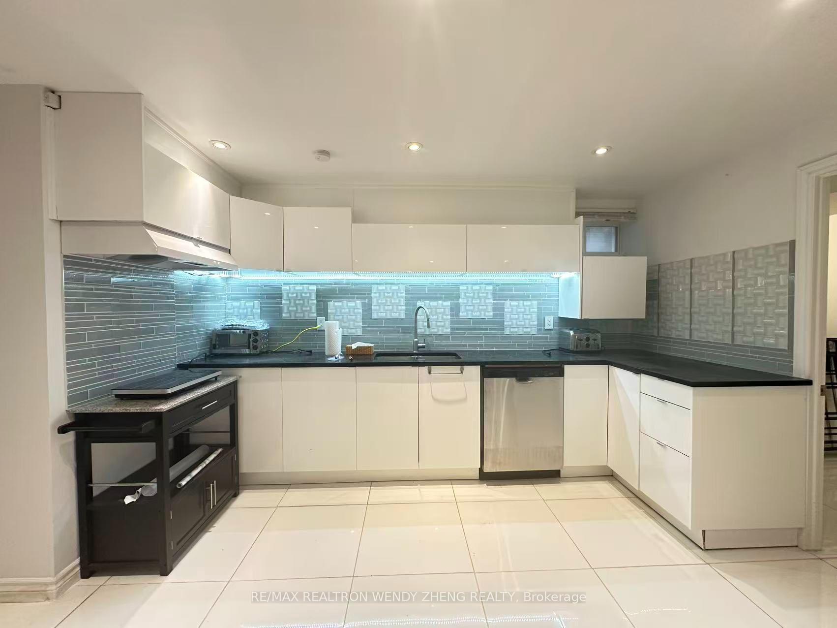 Photo 10 of Unit Bsmt, 157 Black Maple Crescent, Vaughan, Patterson — HOMEH