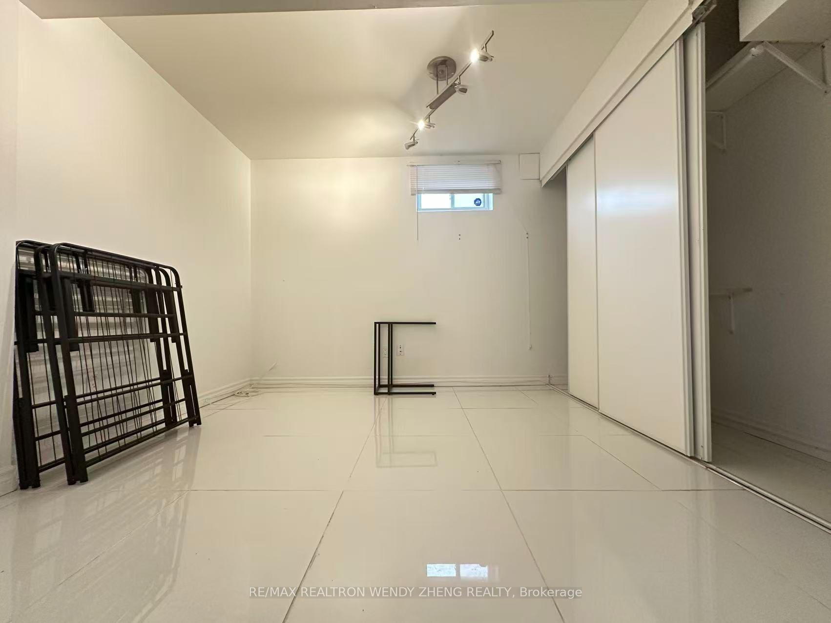 Photo 11 of Unit Bsmt, 157 Black Maple Crescent, Vaughan, Patterson — HOMEH