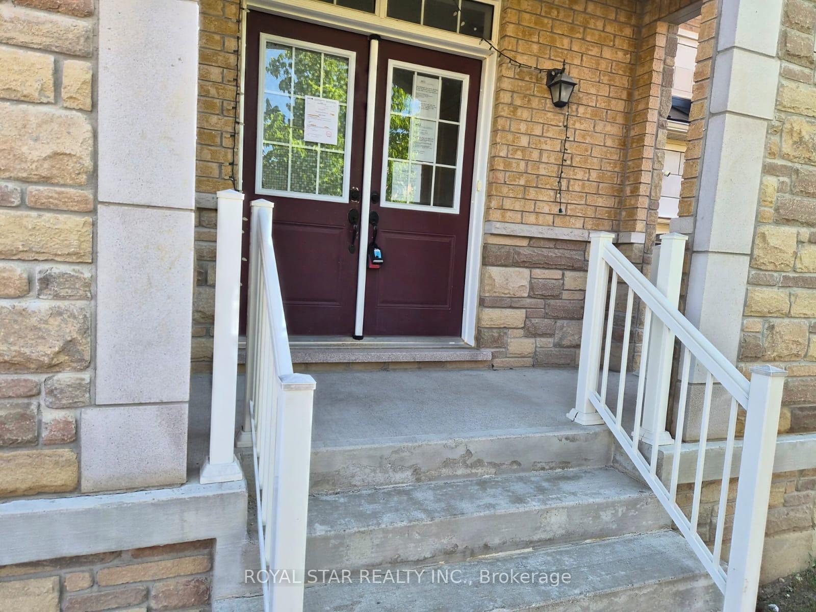 Photo 2 of 11 Clunburry Road, Brampton, Northwest Brampton — HOMEH