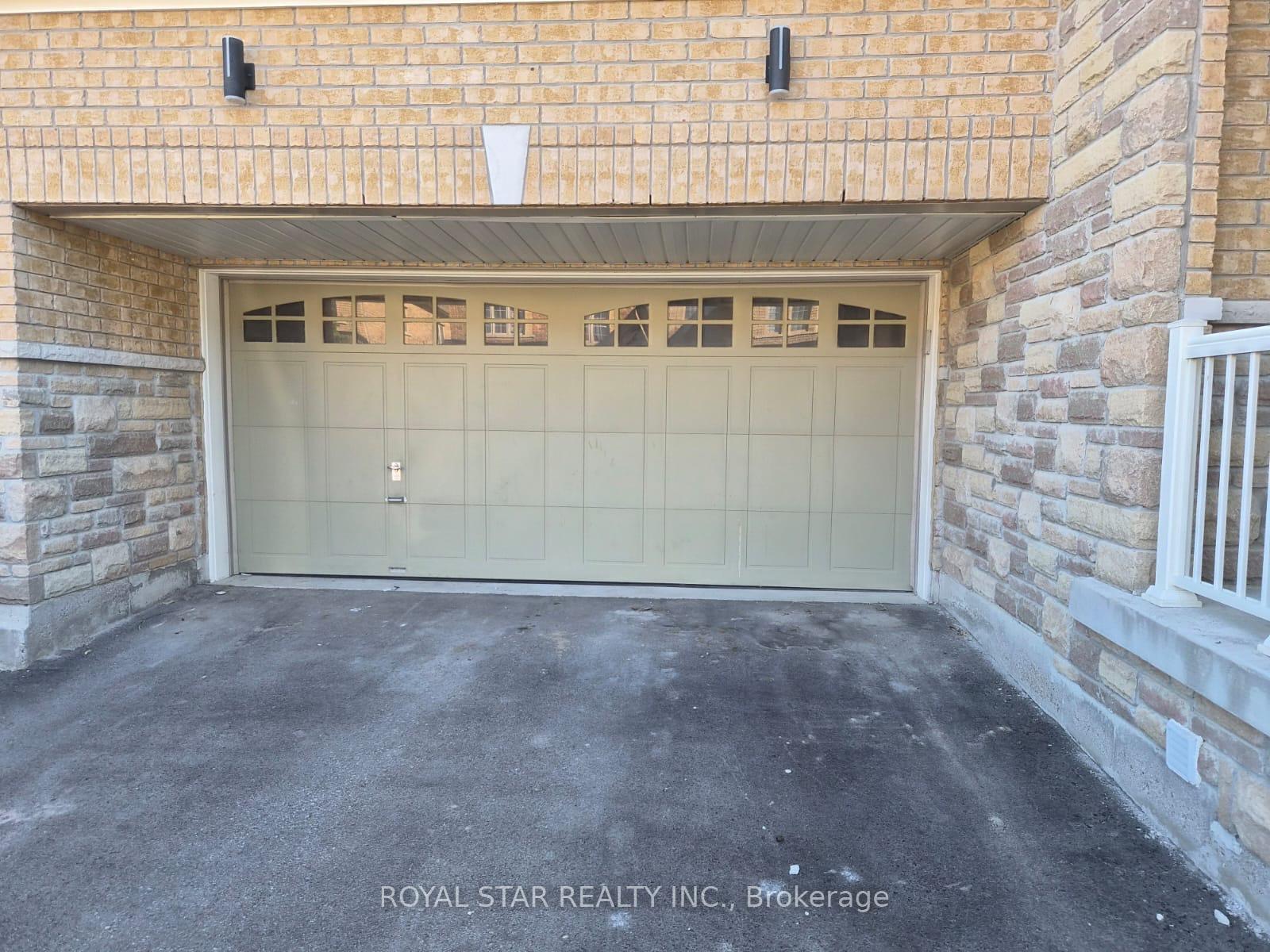 Photo 15 of 11 Clunburry Road, Brampton, Northwest Brampton — HOMEH