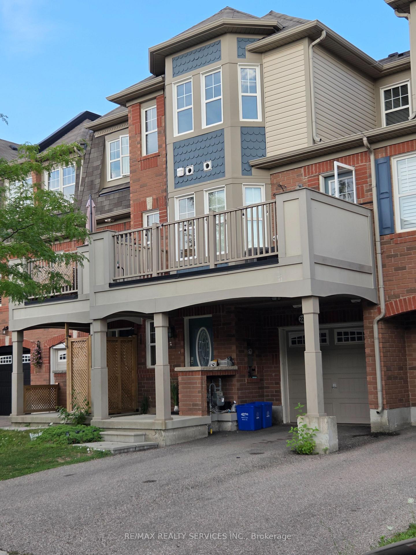 Photo 13 of 222 Mortimer Crescent, Milton, Harrison — HOMEH