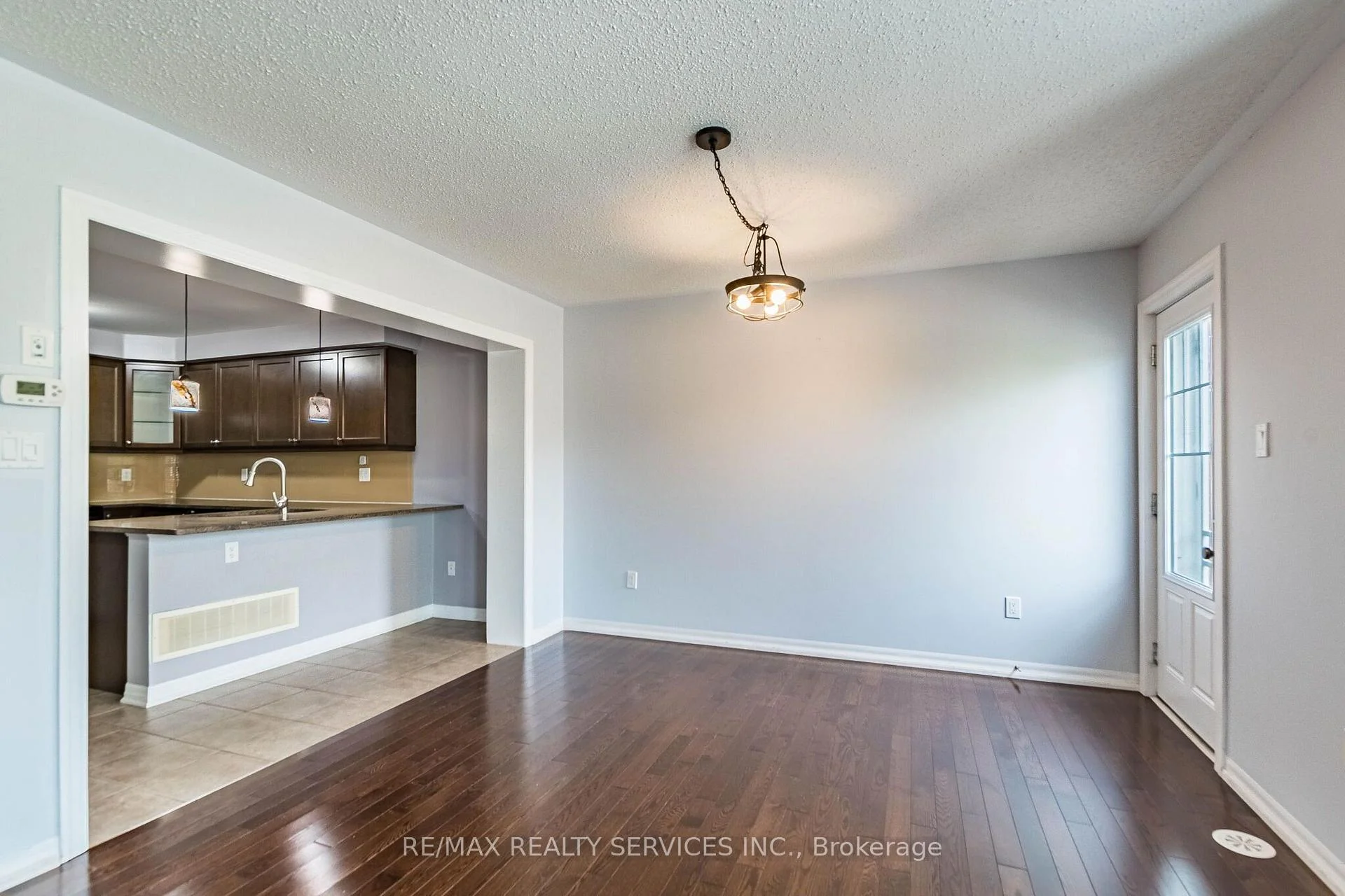 Photo 21 of 222 Mortimer Crescent, Milton, Harrison — HOMEH