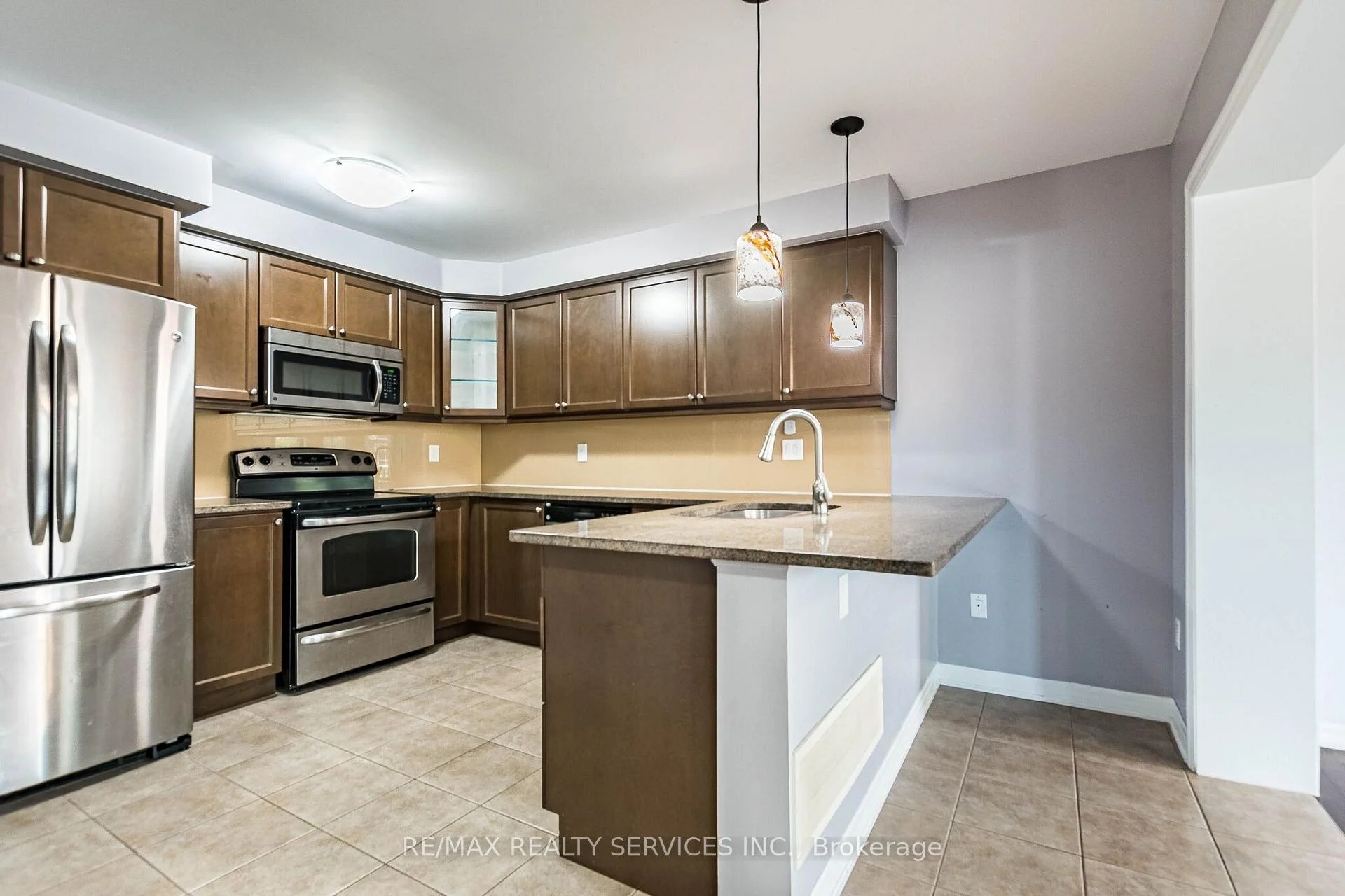 Photo 23 of 222 Mortimer Crescent, Milton, Harrison — HOMEH