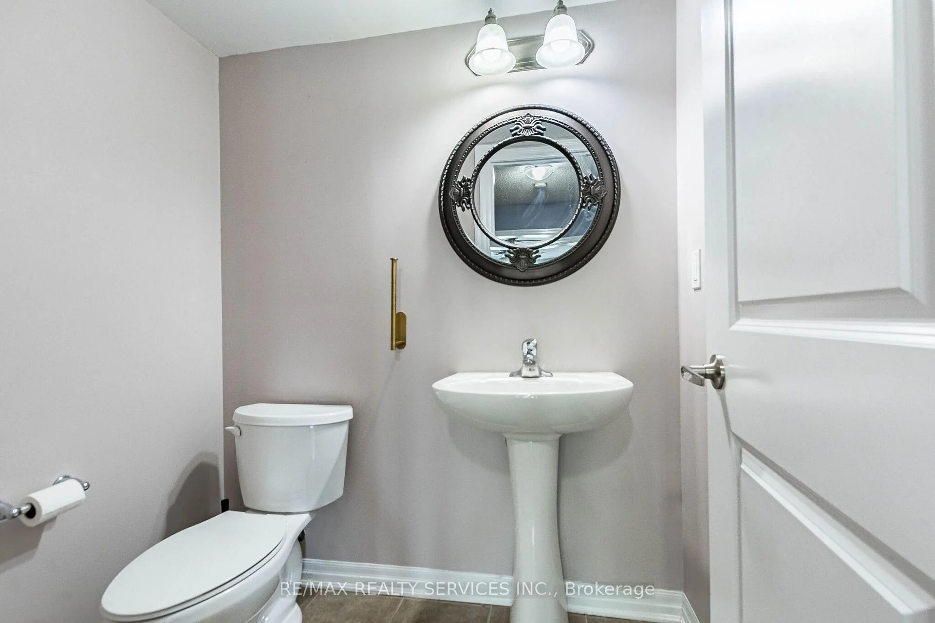 Photo 27 of 222 Mortimer Crescent, Milton, Harrison — HOMEH