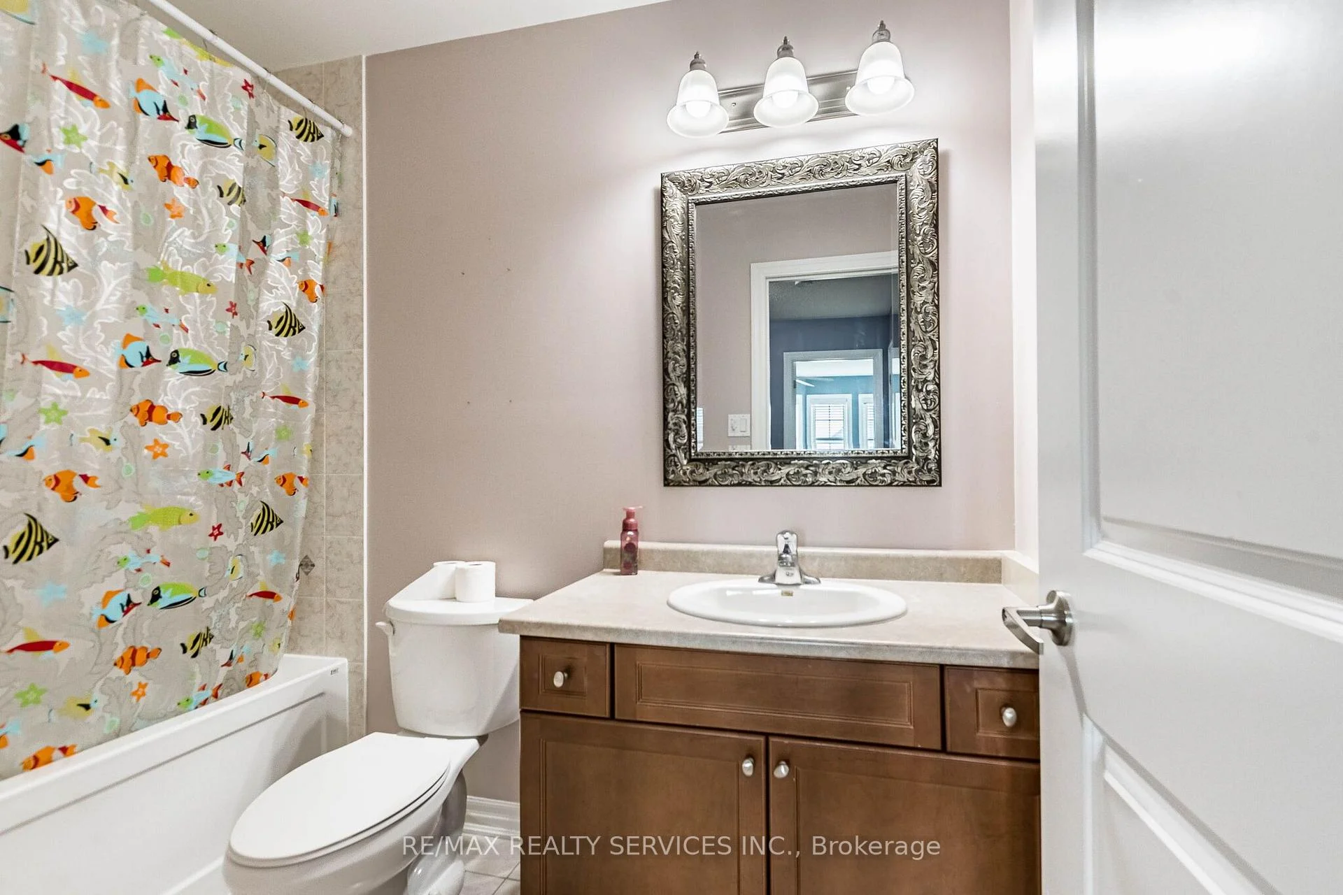 Photo 31 of 222 Mortimer Crescent, Milton, Harrison — HOMEH