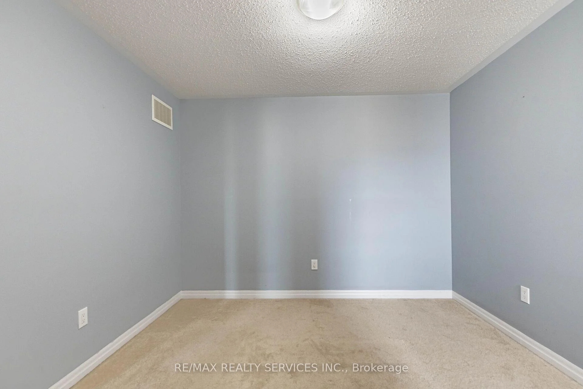 Photo 37 of 222 Mortimer Crescent, Milton, Harrison — HOMEH