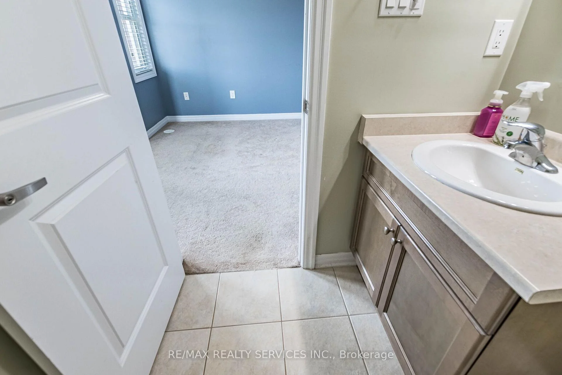 Photo 46 of 222 Mortimer Crescent, Milton, Harrison — HOMEH