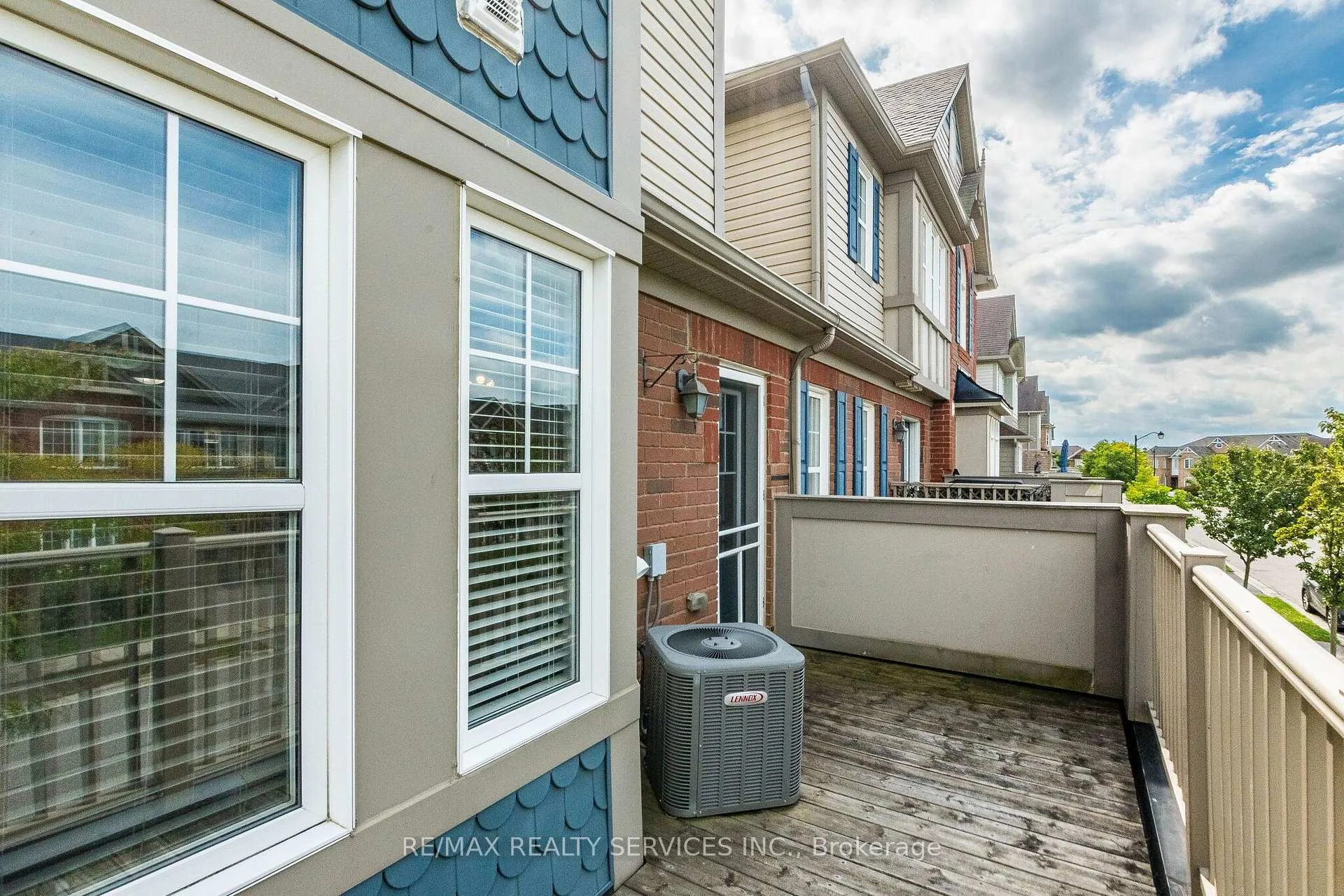 Photo 51 of 222 Mortimer Crescent, Milton, Harrison — HOMEH