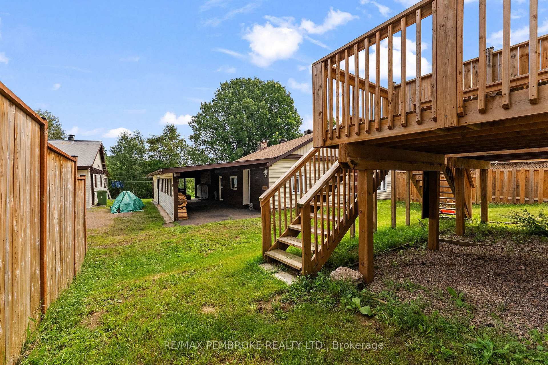 Photo 37 of 41 Northbrook Road, Petawawa, Petawawa — HOMEH