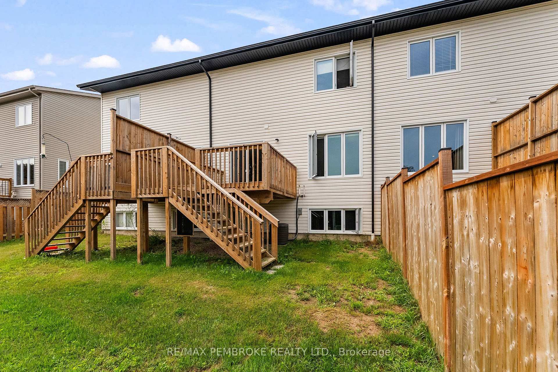 Photo 38 of 41 Northbrook Road, Petawawa, Petawawa — HOMEH