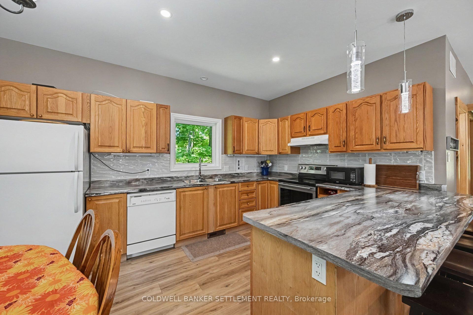 Photo 9 of 234 Mica Point Lane, Frontenac, Frontenac South — HOMEH