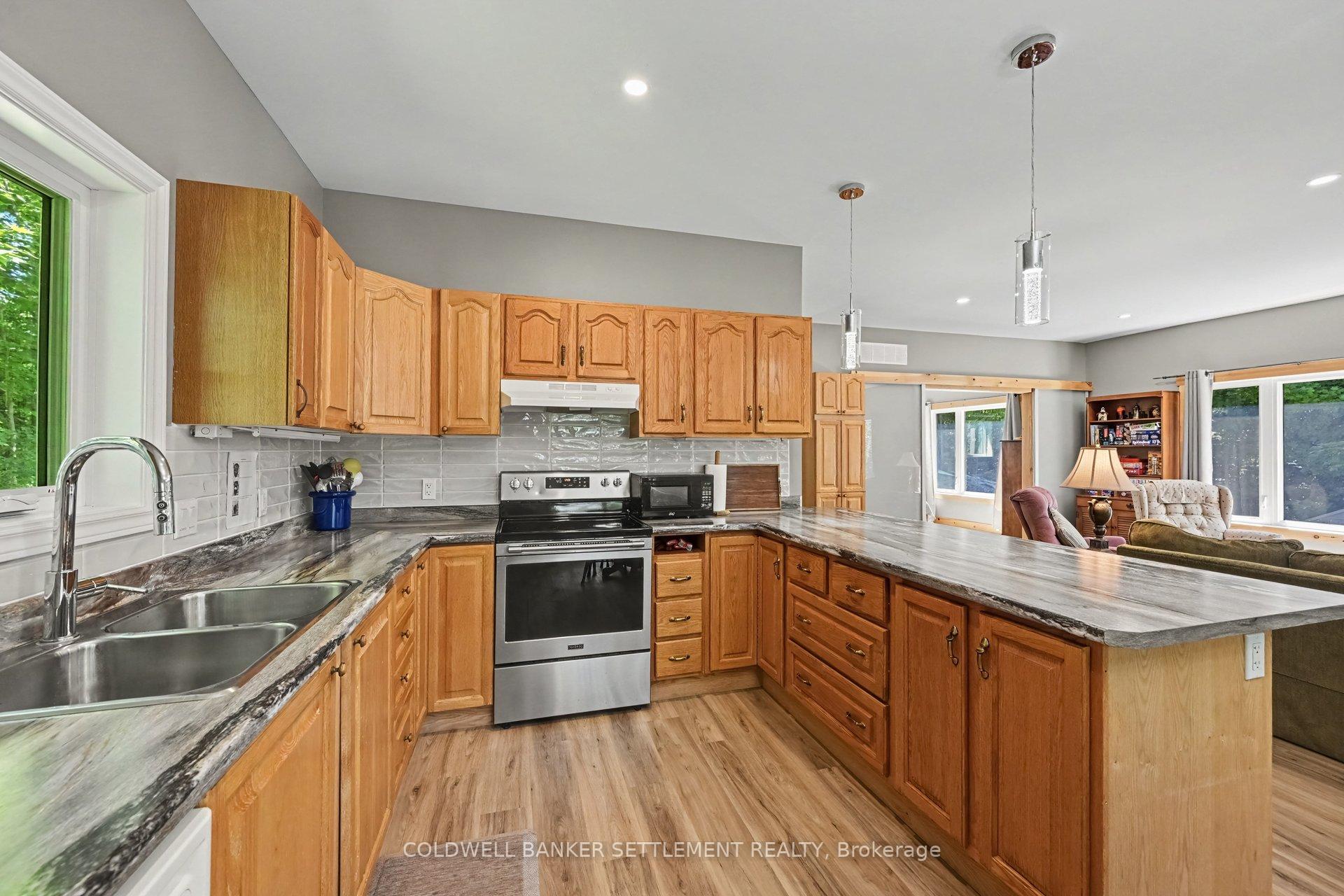 Photo 10 of 234 Mica Point Lane, Frontenac, Frontenac South — HOMEH