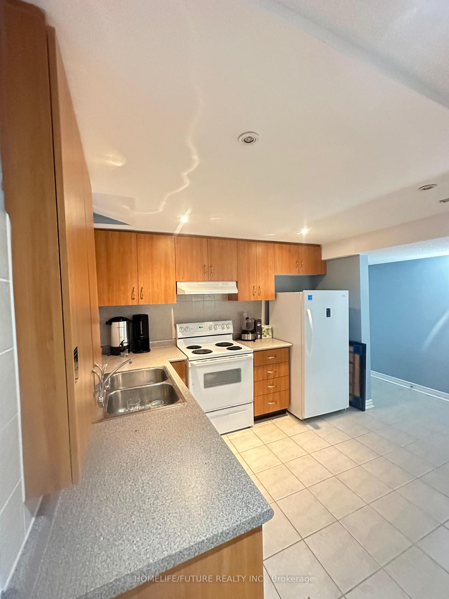 Photo 9 of Unit Bsmt, 84 Forecastle Road, Vaughan, Patterson — HOMEH