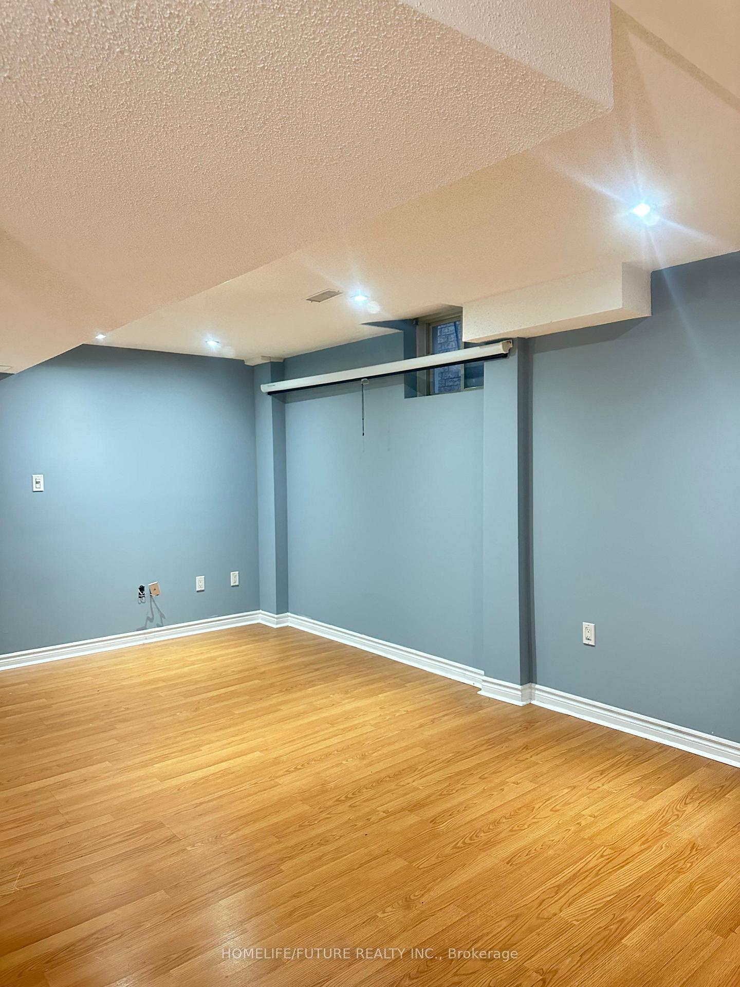 Photo 12 of Unit Bsmt, 84 Forecastle Road, Vaughan, Patterson — HOMEH