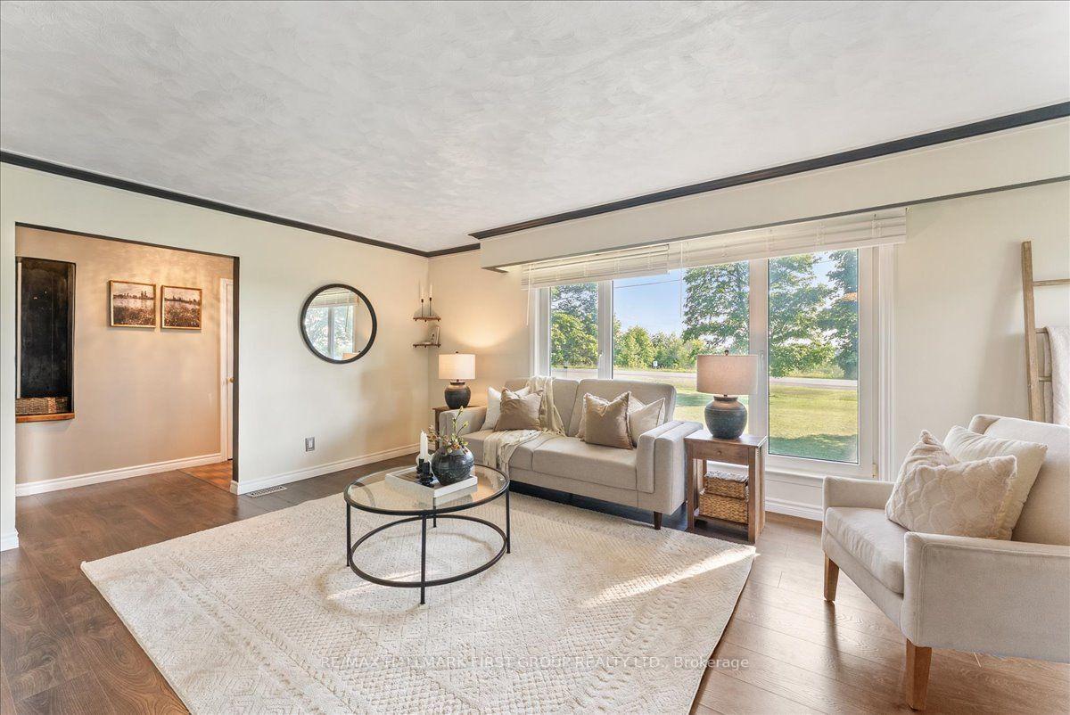 Photo 7 of 121 Nappadale Street, Kawartha Lakes, Woodville — HOMEH