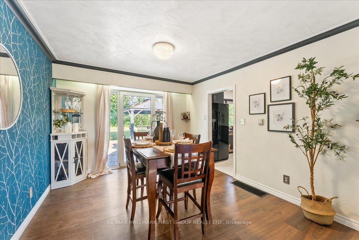 Photo 10 of 121 Nappadale Street, Kawartha Lakes, Woodville — HOMEH