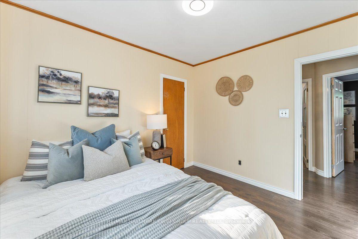 Photo 25 of 121 Nappadale Street, Kawartha Lakes, Woodville — HOMEH