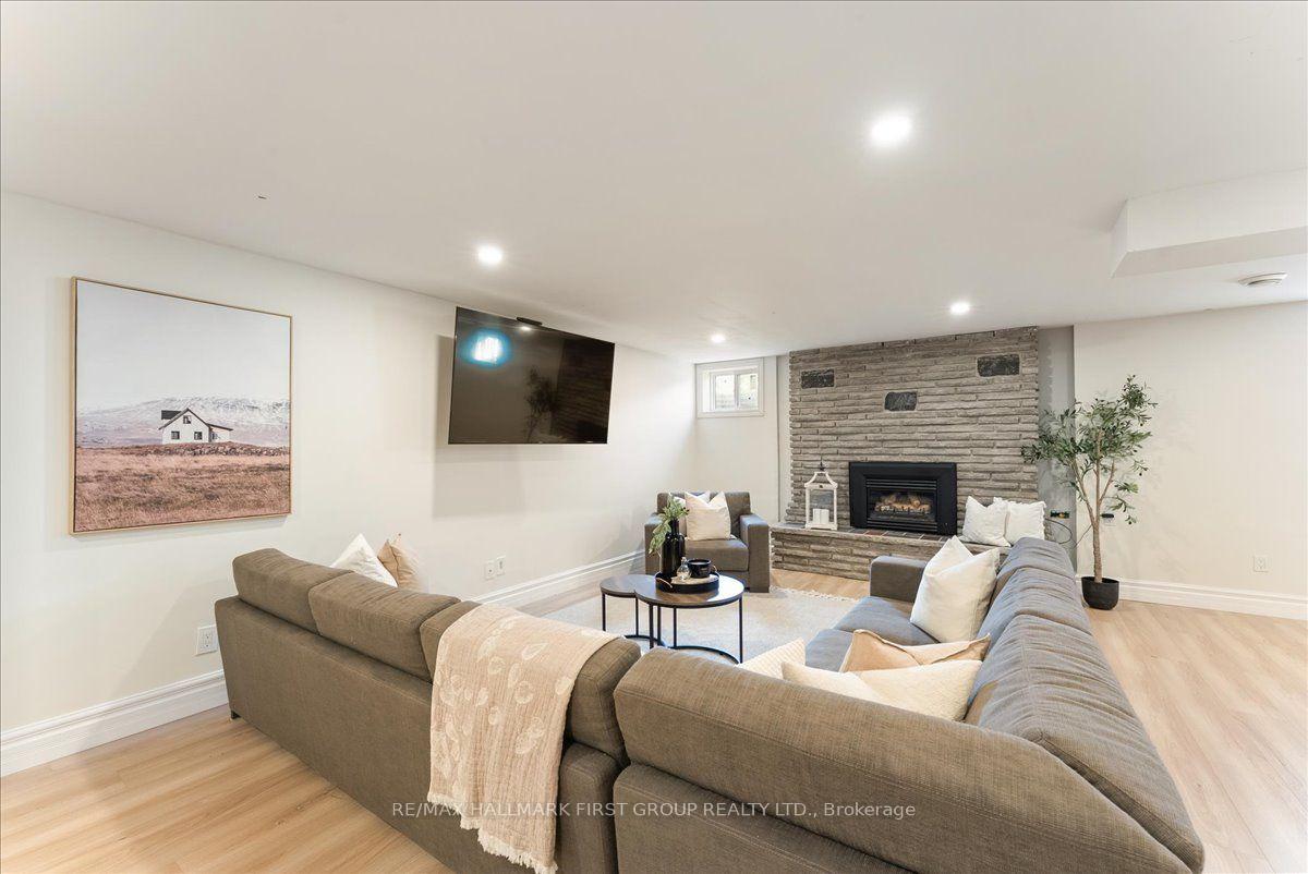 Photo 29 of 121 Nappadale Street, Kawartha Lakes, Woodville — HOMEH