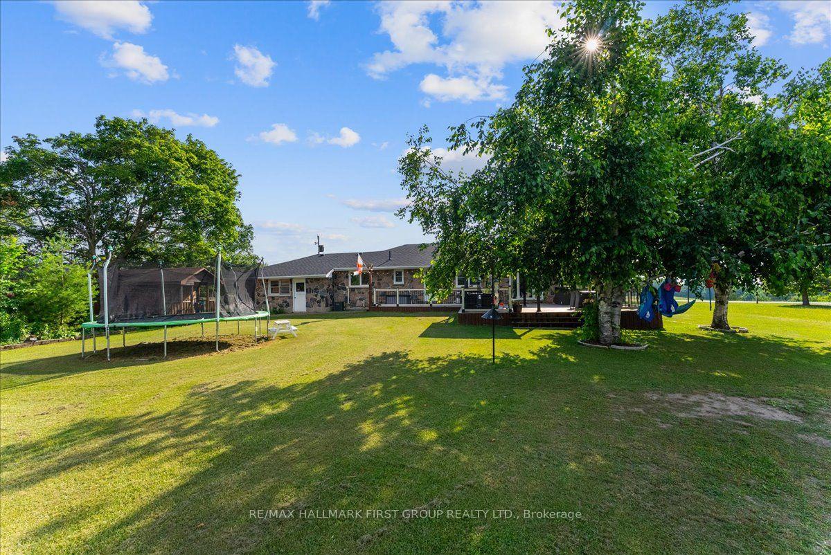 Photo 40 of 121 Nappadale Street, Kawartha Lakes, Woodville — HOMEH