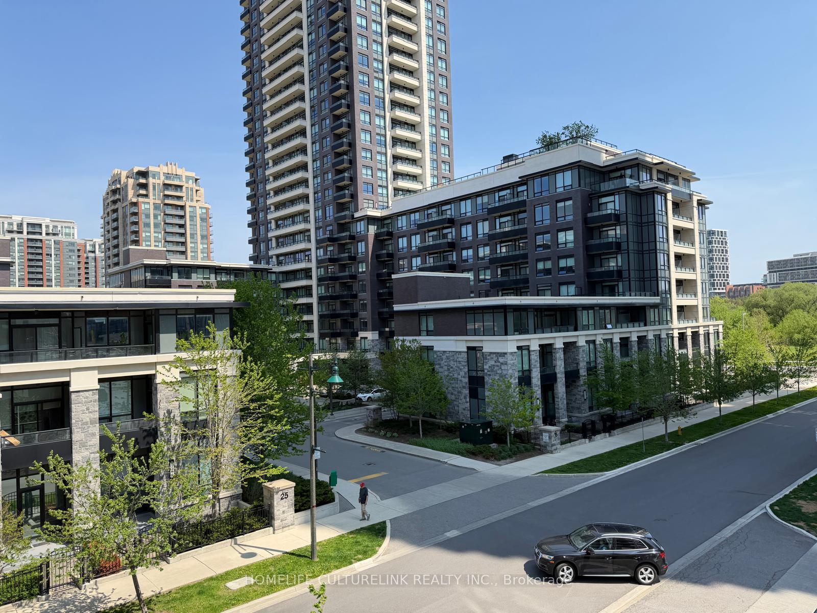 Photo 2 of Unit 321, 38 Water Walk Drive, Markham, Unionville — HOMEH
