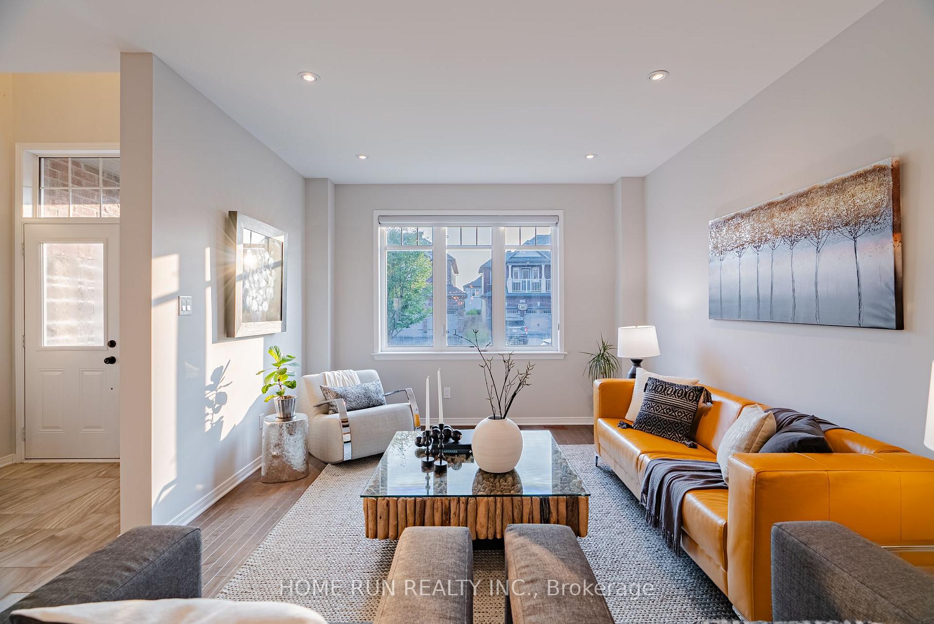 Photo 8 of 328 Percheron Way, Ottawa, Kanata - Emerald Meadows/Trailwest — HOMEH