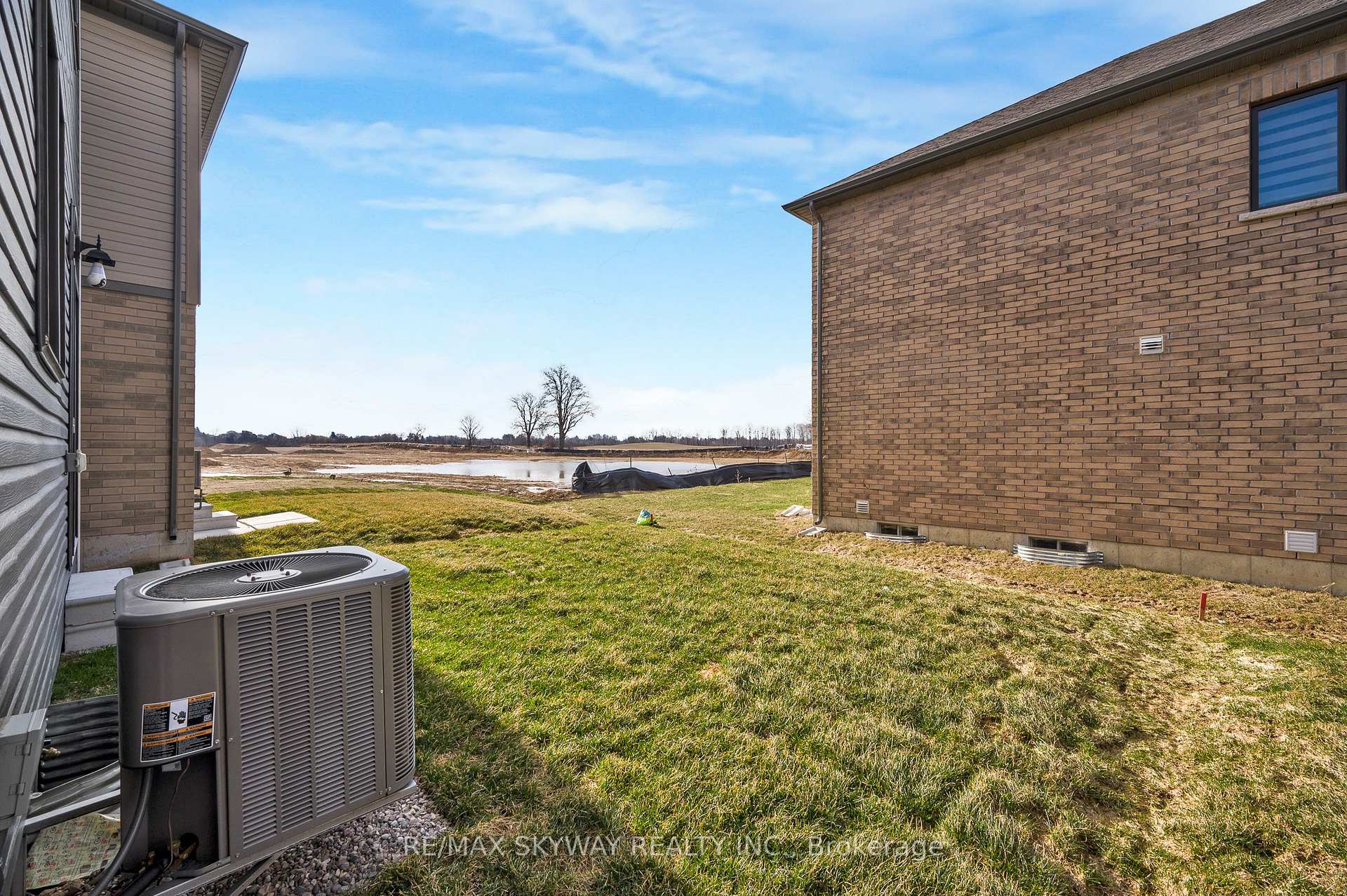 Photo 30 of 163 Wilmot Road, Brantford, Empire — HOMEH