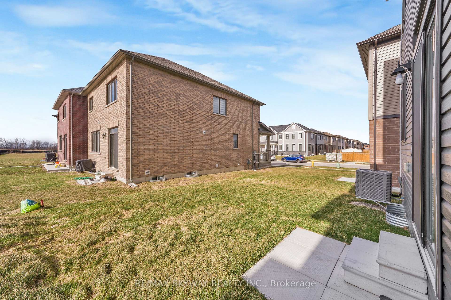 Photo 34 of 163 Wilmot Road, Brantford, Empire — HOMEH