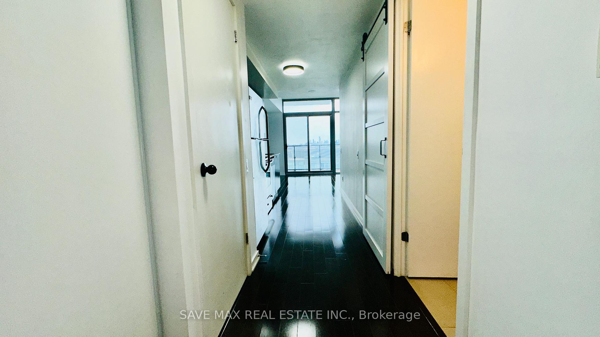 Photo 6 of Unit 3213, 105 The Queensway Avenue, Toronto, High Park-Swansea — HOMEH