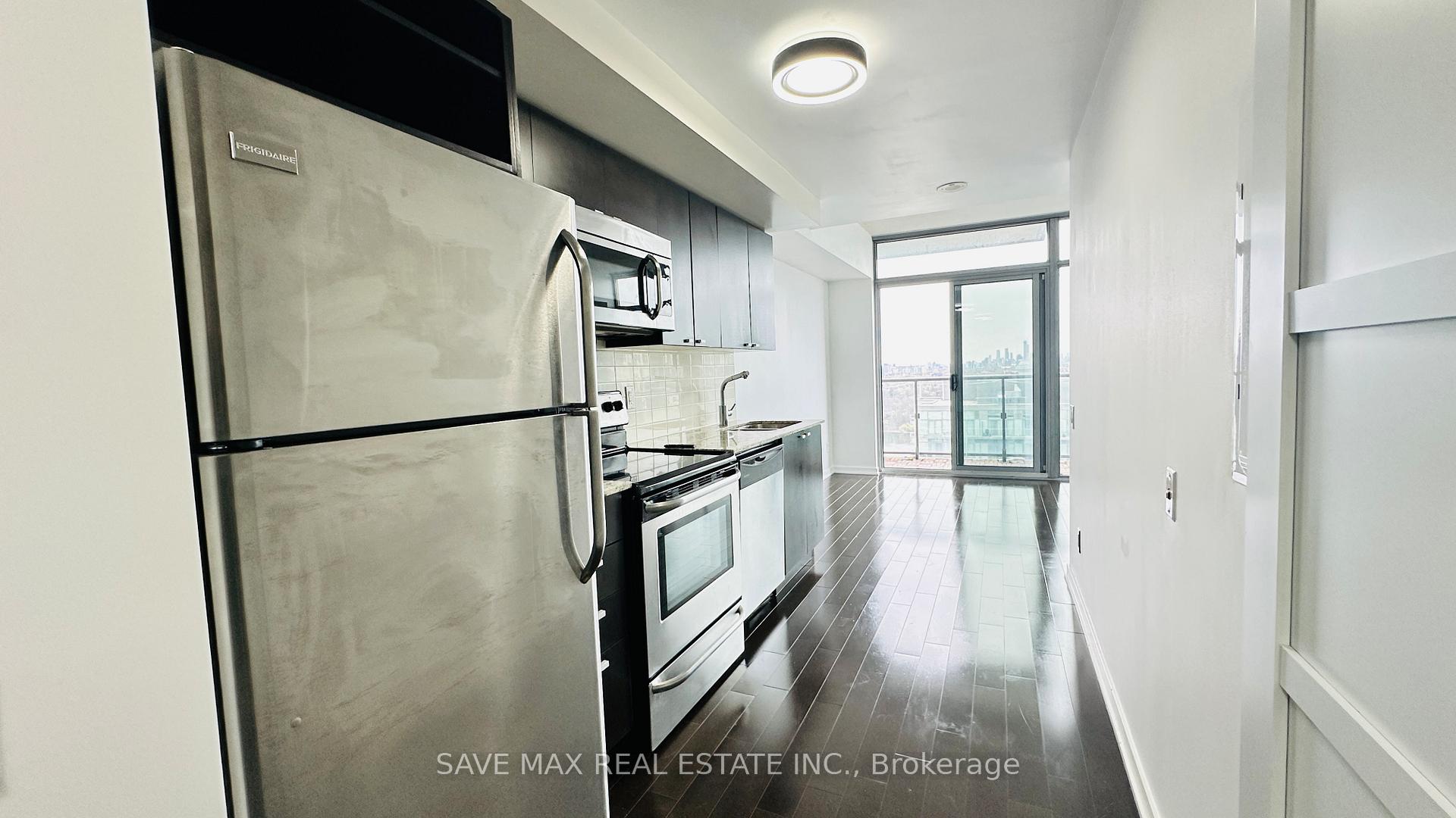 Photo 7 of Unit 3213, 105 The Queensway Avenue, Toronto, High Park-Swansea — HOMEH