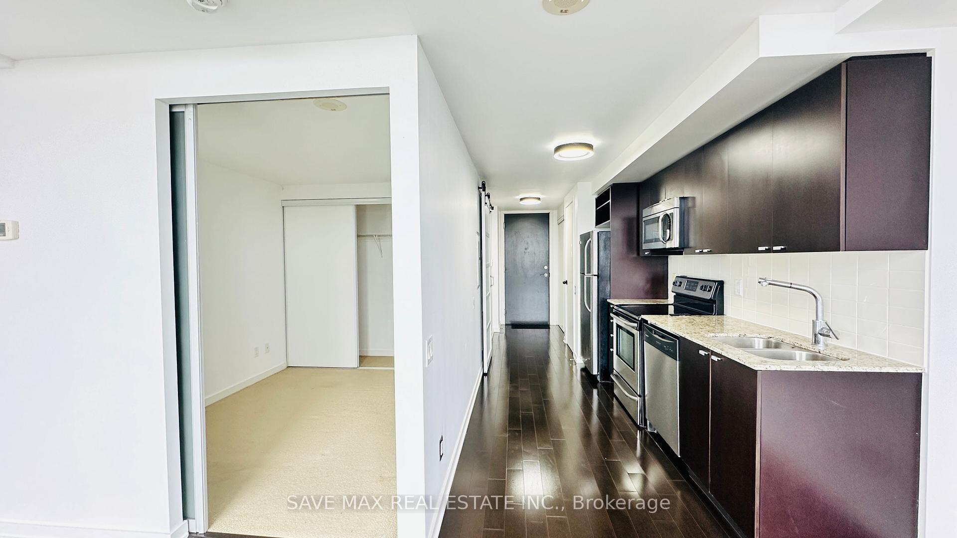 Photo 14 of Unit 3213, 105 The Queensway Avenue, Toronto, High Park-Swansea — HOMEH