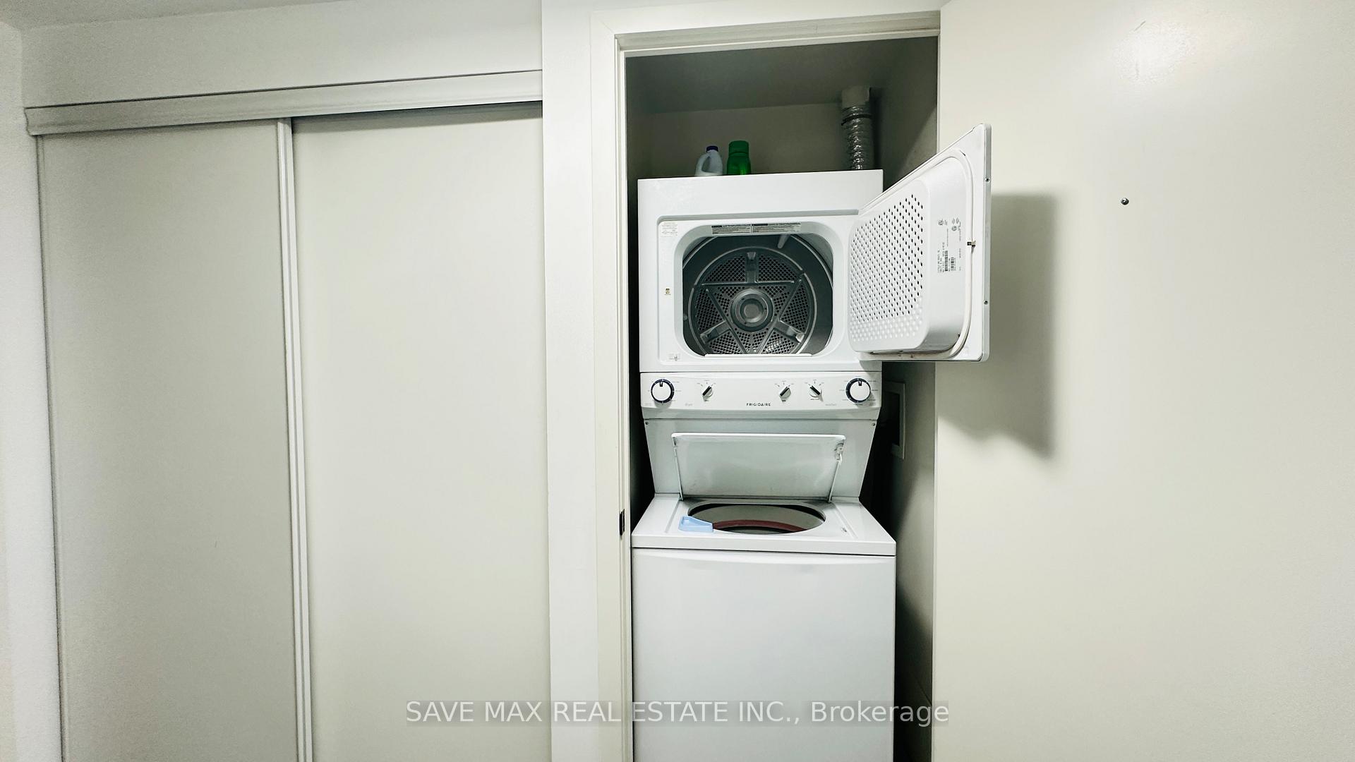 Photo 22 of Unit 3213, 105 The Queensway Avenue, Toronto, High Park-Swansea — HOMEH