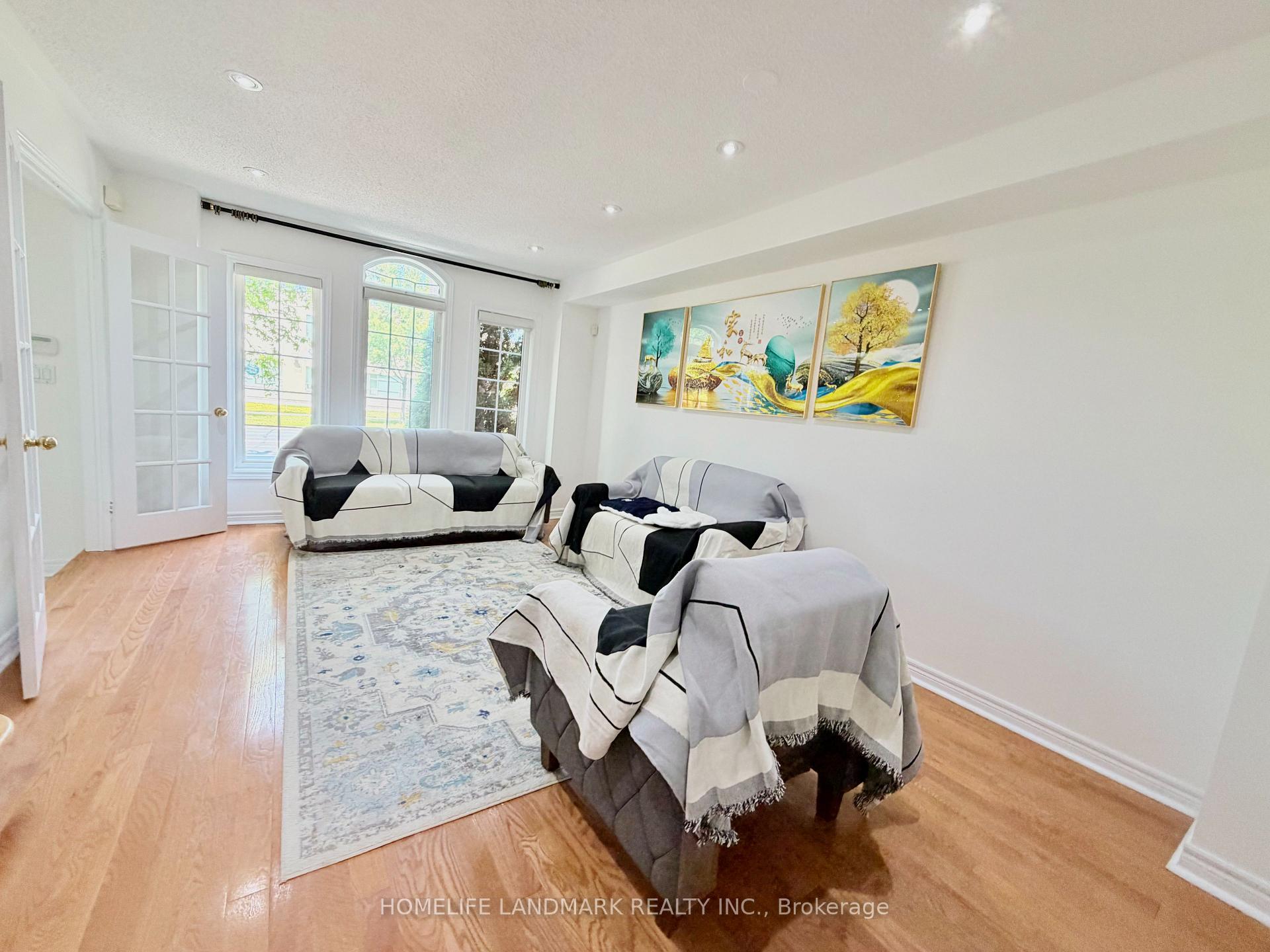 Photo 10 of 1967 Bur Oak Avenue, Markham, Greensborough — HOMEH