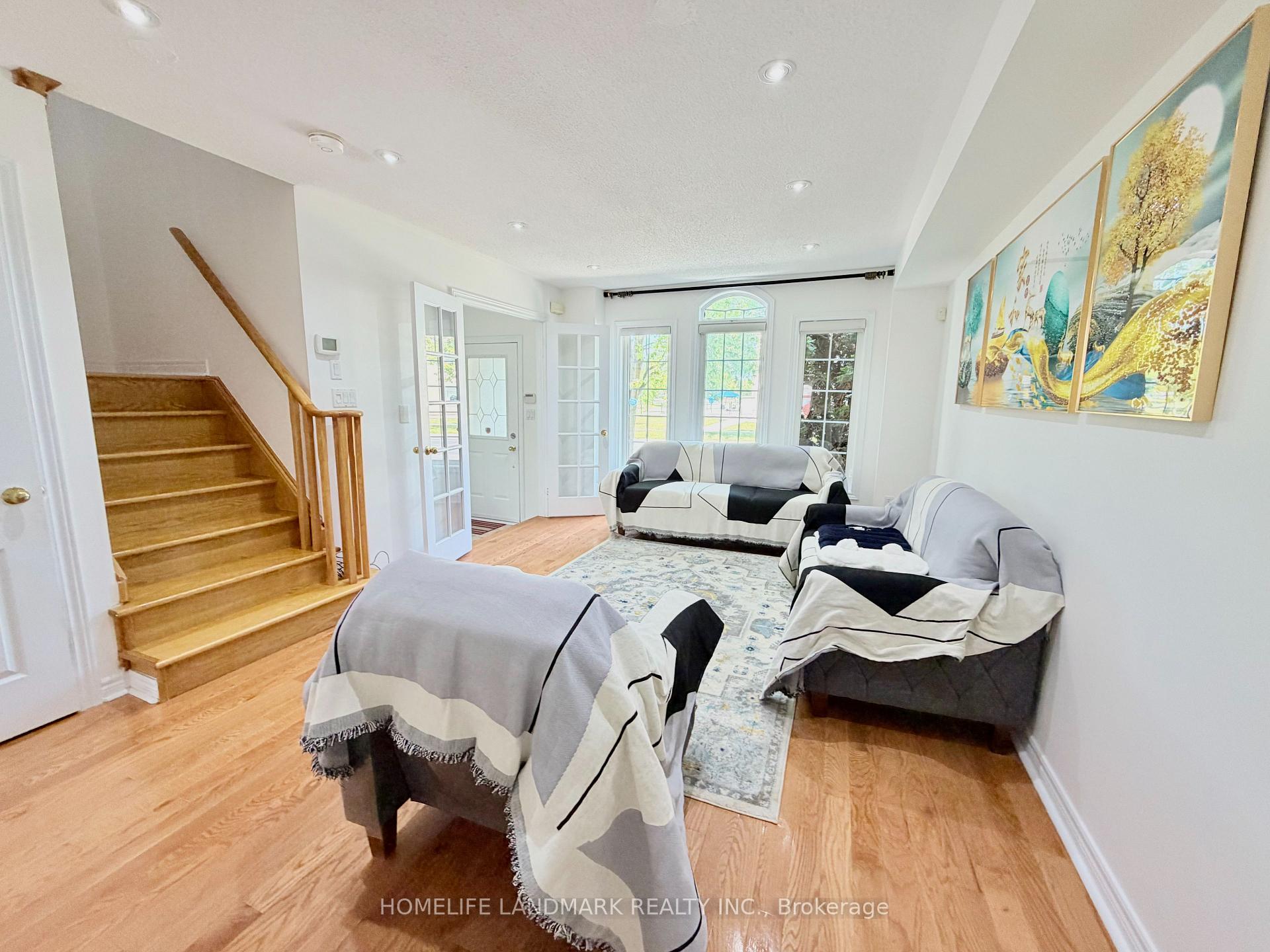 Photo 12 of 1967 Bur Oak Avenue, Markham, Greensborough — HOMEH