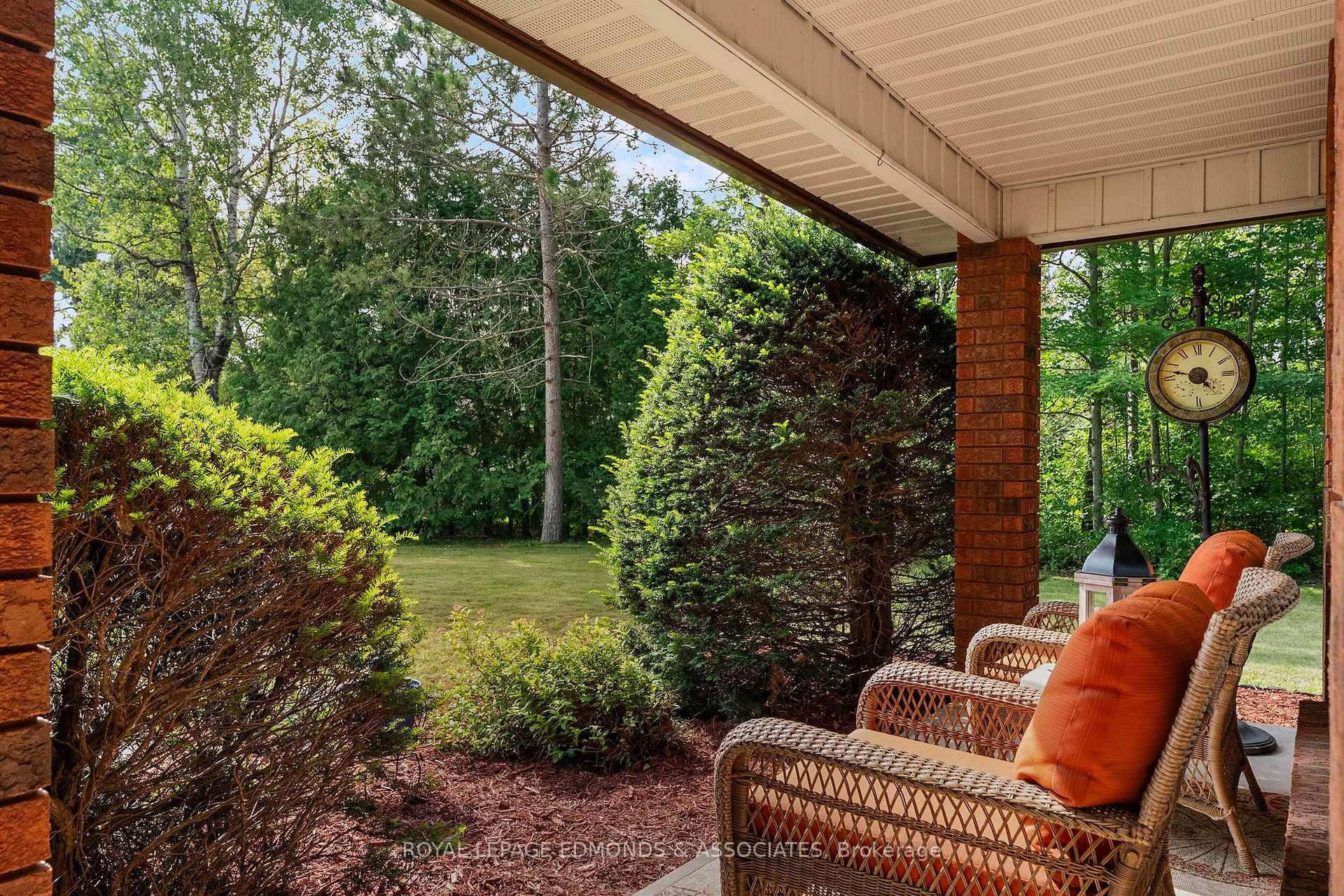 Photo 9 of 20 Mueller Crescent, Petawawa, Petawawa — HOMEH
