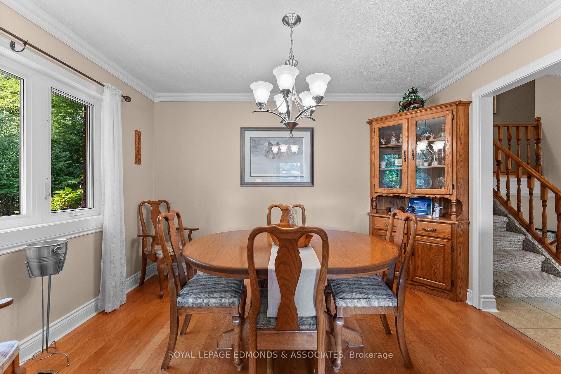 Photo 13 of 20 Mueller Crescent, Petawawa, Petawawa — HOMEH