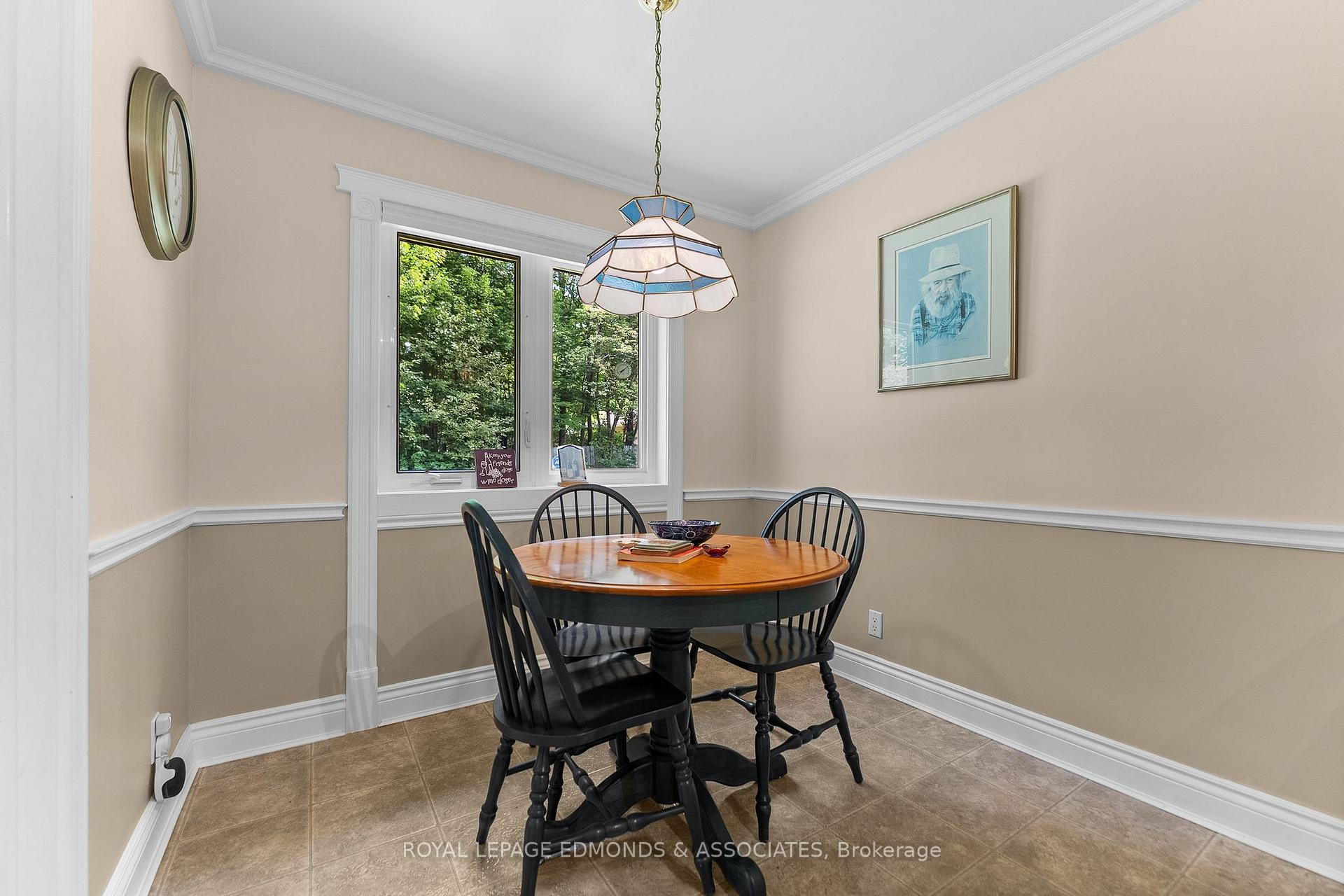 Photo 18 of 20 Mueller Crescent, Petawawa, Petawawa — HOMEH