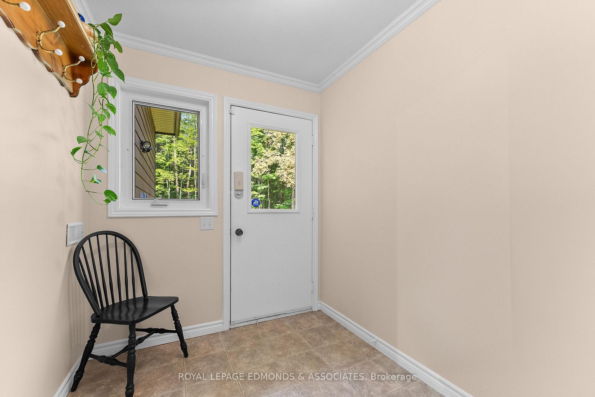 Photo 19 of 20 Mueller Crescent, Petawawa, Petawawa — HOMEH