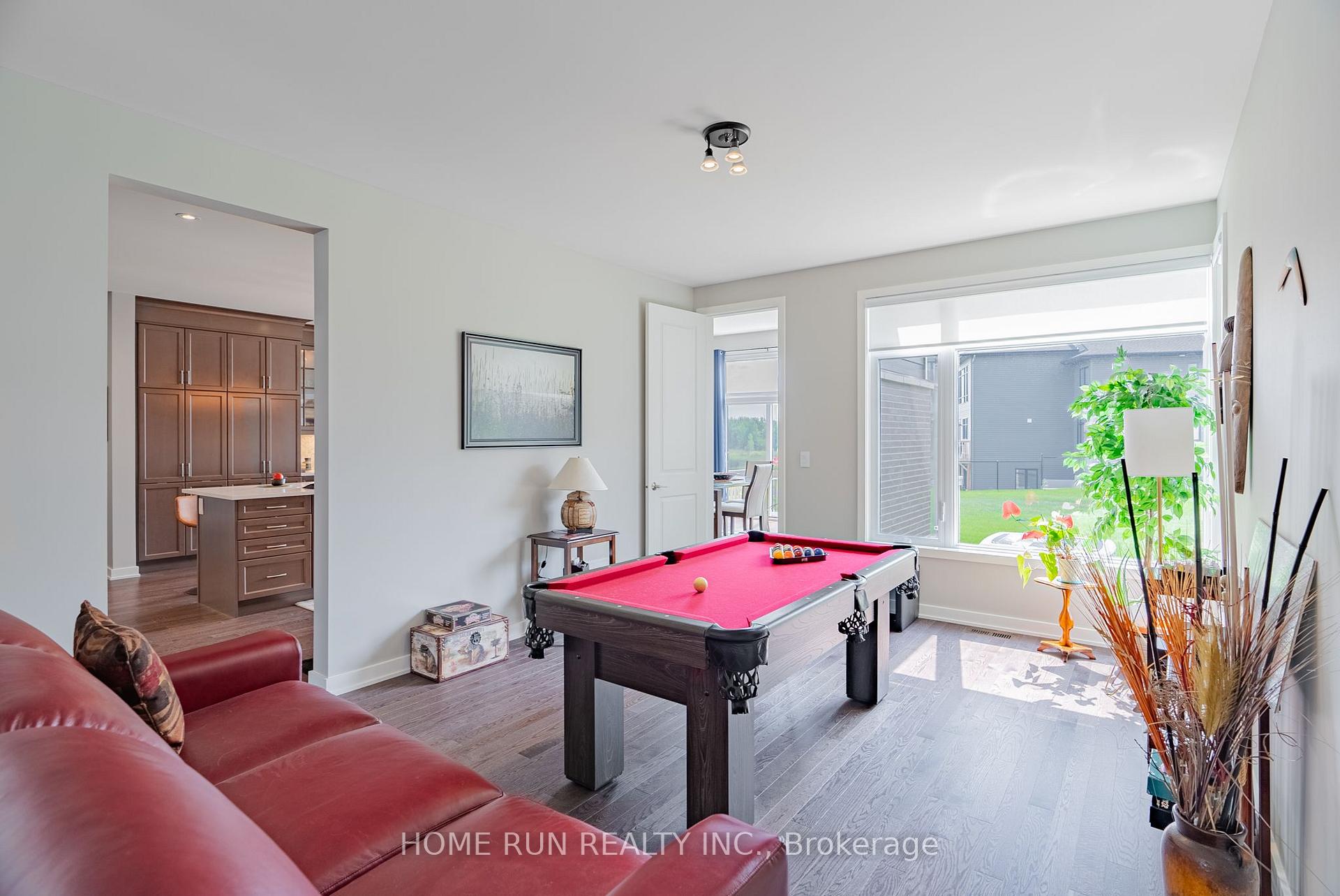 Photo 11 of 451 Longworth Avenue, Ottawa, Leitrim — HOMEH