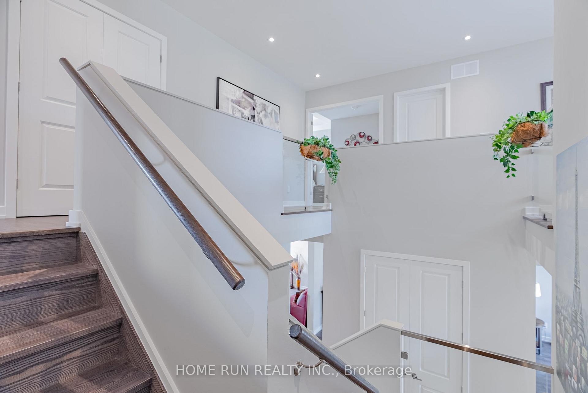 Photo 26 of 451 Longworth Avenue, Ottawa, Leitrim — HOMEH