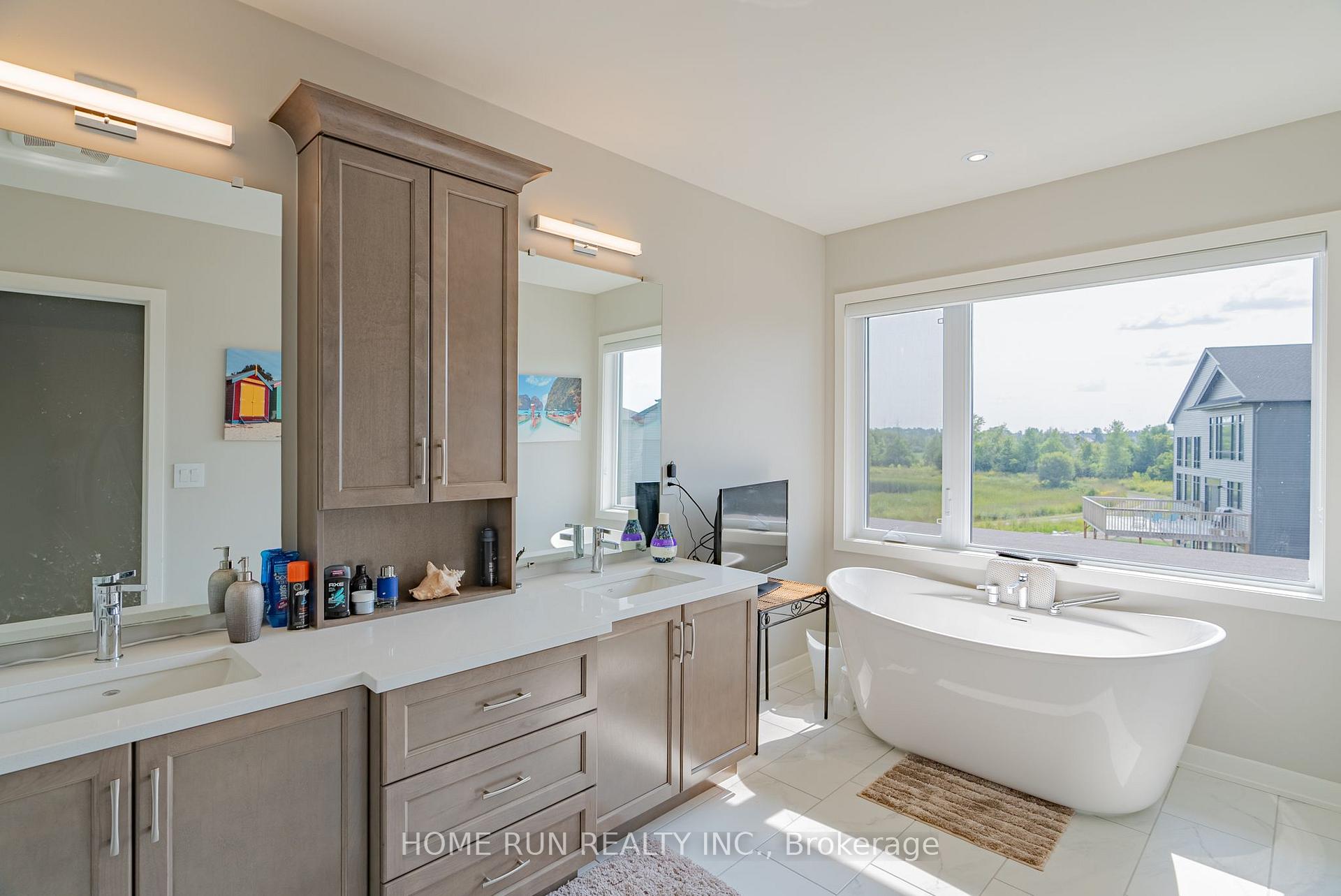 Photo 39 of 451 Longworth Avenue, Ottawa, Leitrim — HOMEH