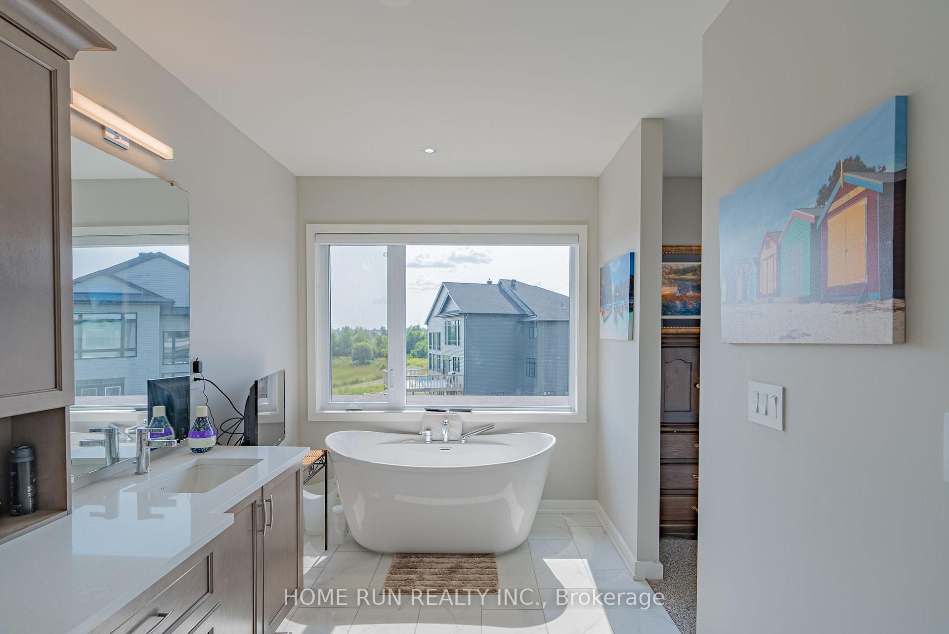 Photo 40 of 451 Longworth Avenue, Ottawa, Leitrim — HOMEH